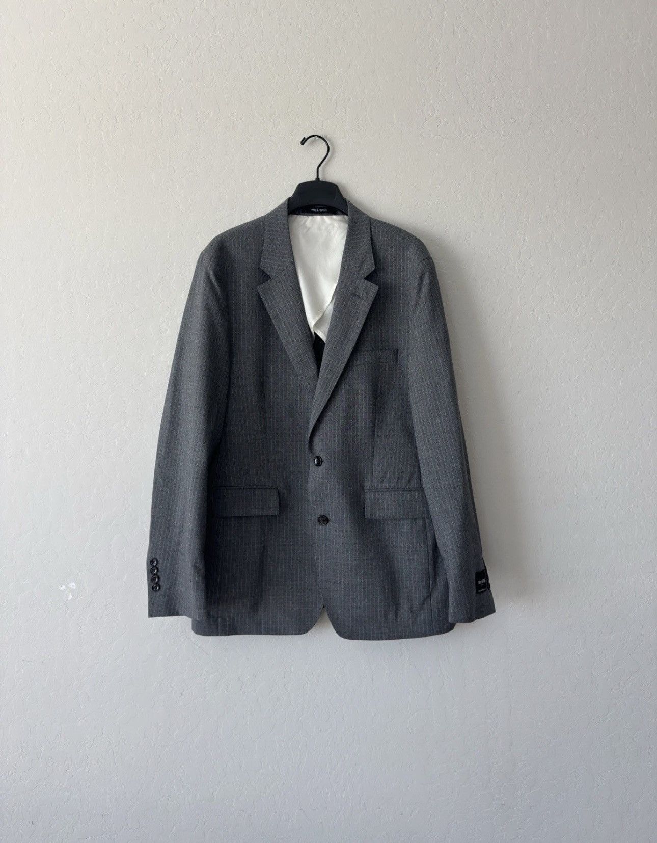 Todd Snyder $598 Grey Wool Pinstripe Sutton Blazer Sport Jacket Size 40L - 1 Thumbnail