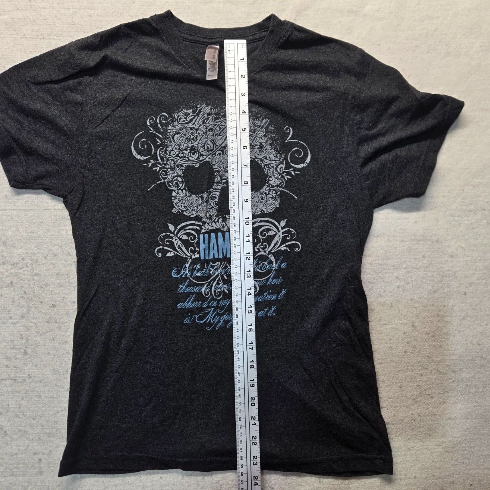 Vintage Shakespeare Hamlet Quote Black T-Shirt Adult Men's Size S Size US S / EU 44-46 / 1 - 5 Thumbnail