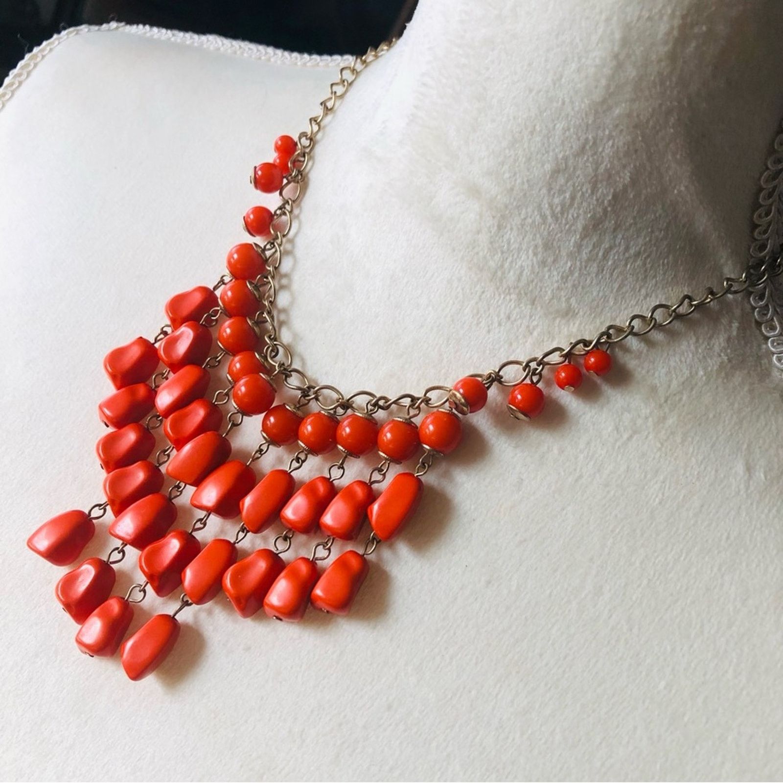 Jewelry Bright orange resin beaded chain necklace Size ONE SIZE - 4 Thumbnail