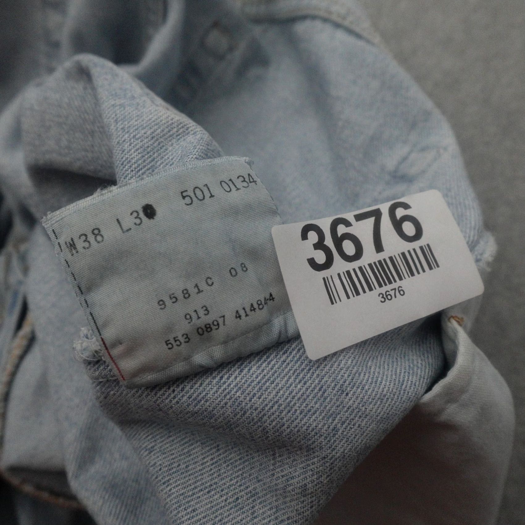 Levi's Vintage Levis 501 Jeans Mens 38 (38X30) Light Blue Denim Button Fly Straight Size US 38 / EU 54 - 4 Thumbnail