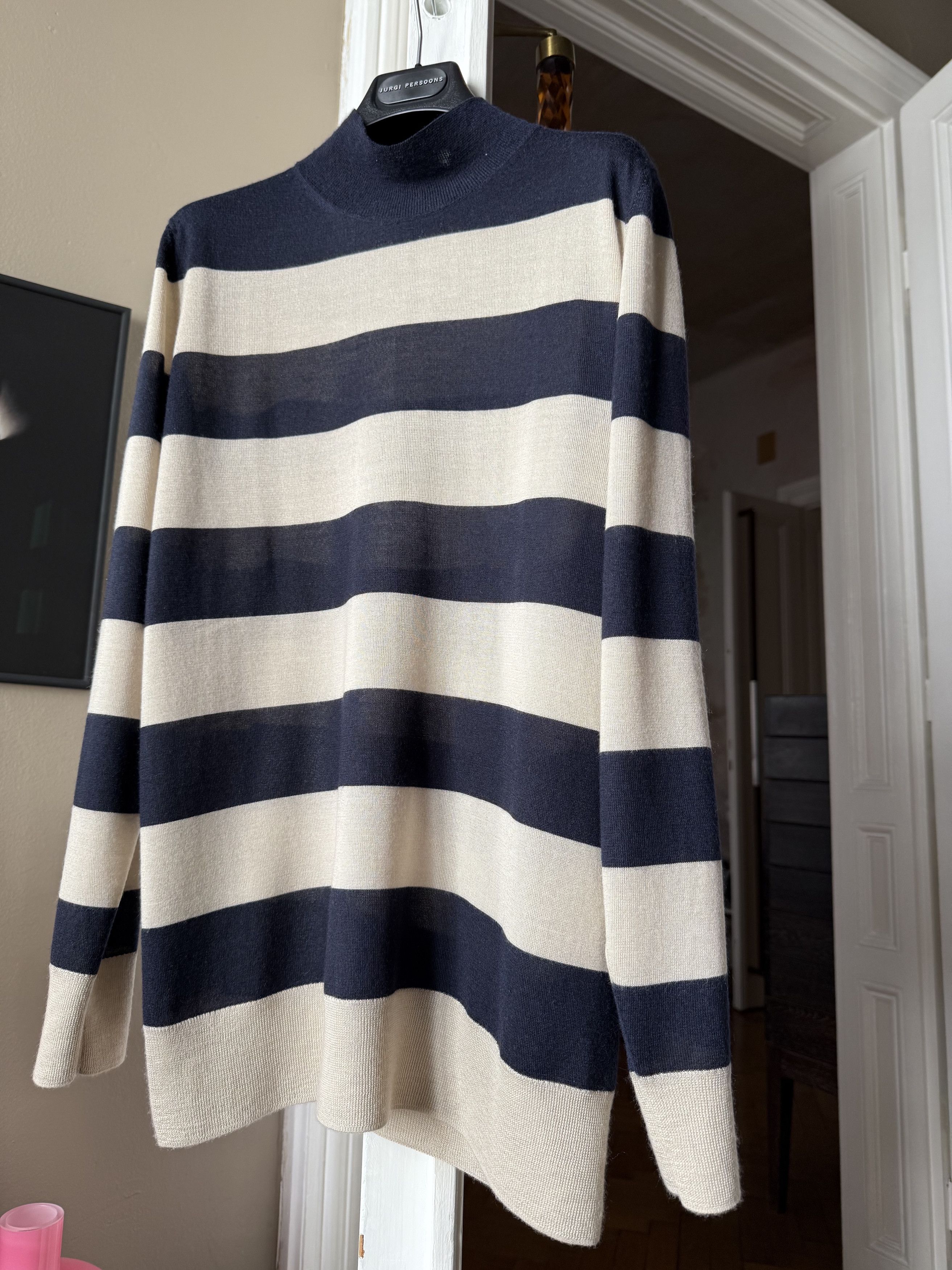 Dries Van Noten DRIES VAN NOTEN SWEATER-NEW- SIZE-L 70% CASHMERE 30% SILK Size US L / EU 52-54 / 3 - 6 Thumbnail