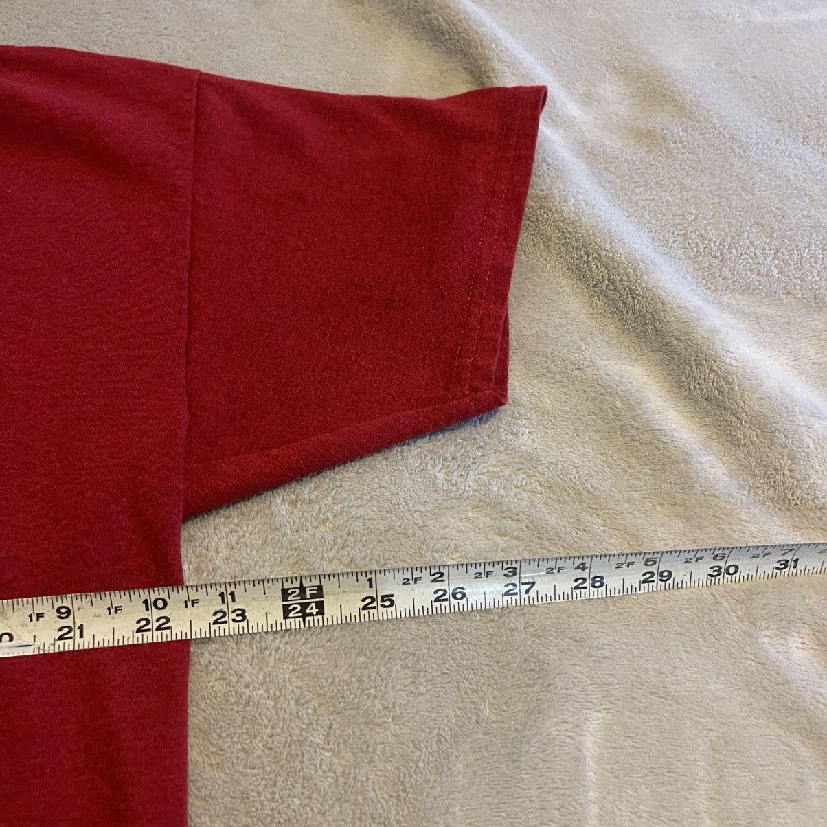 Gildan Car Shirt Men Large Red Graphic Streetwear Workout Gym Tee Size US L / EU 52-54 / 3 - 6 Thumbnail