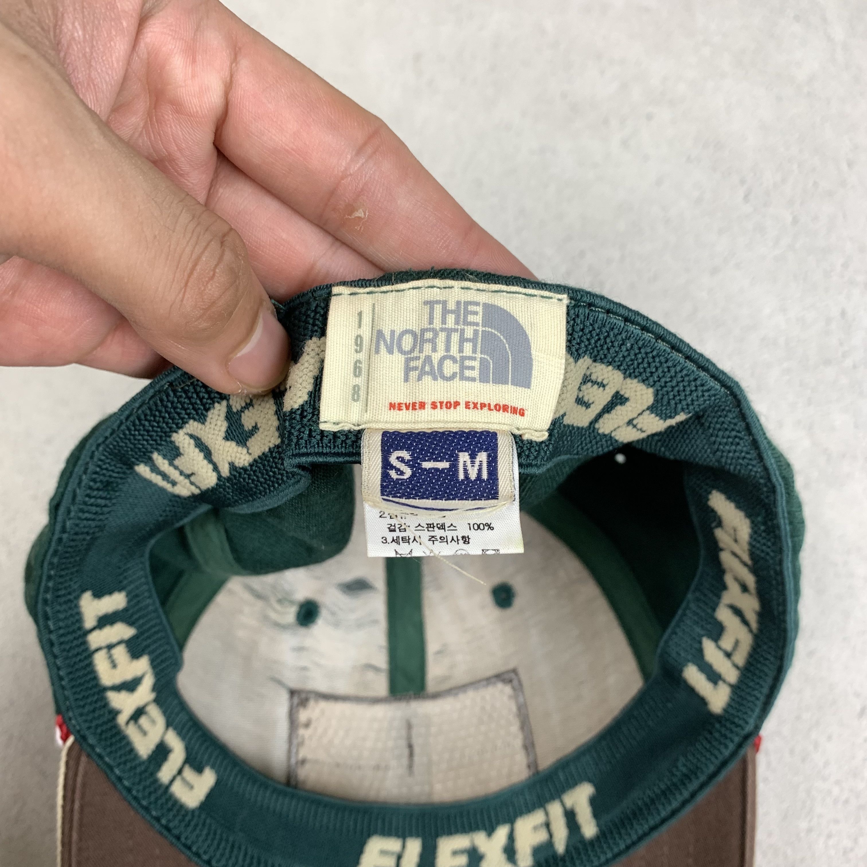 The North Face Vintage The North Face Snapback Hat Cap Size ONE SIZE - 7 Thumbnail