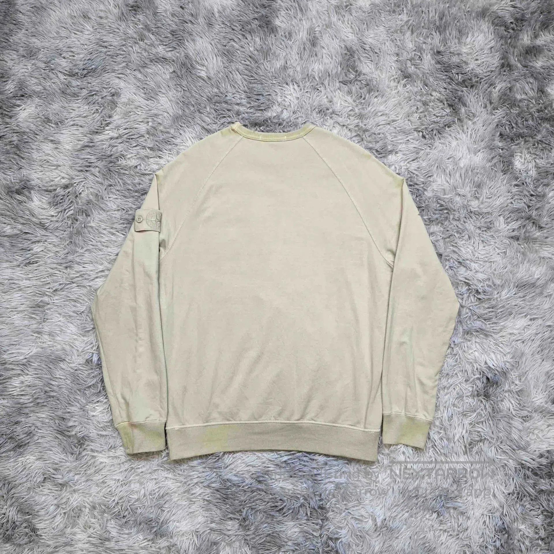 Stone Island stone island beige crew neck sweatshirt. Size US M / EU 48-50 / 2 - 2 Thumbnail