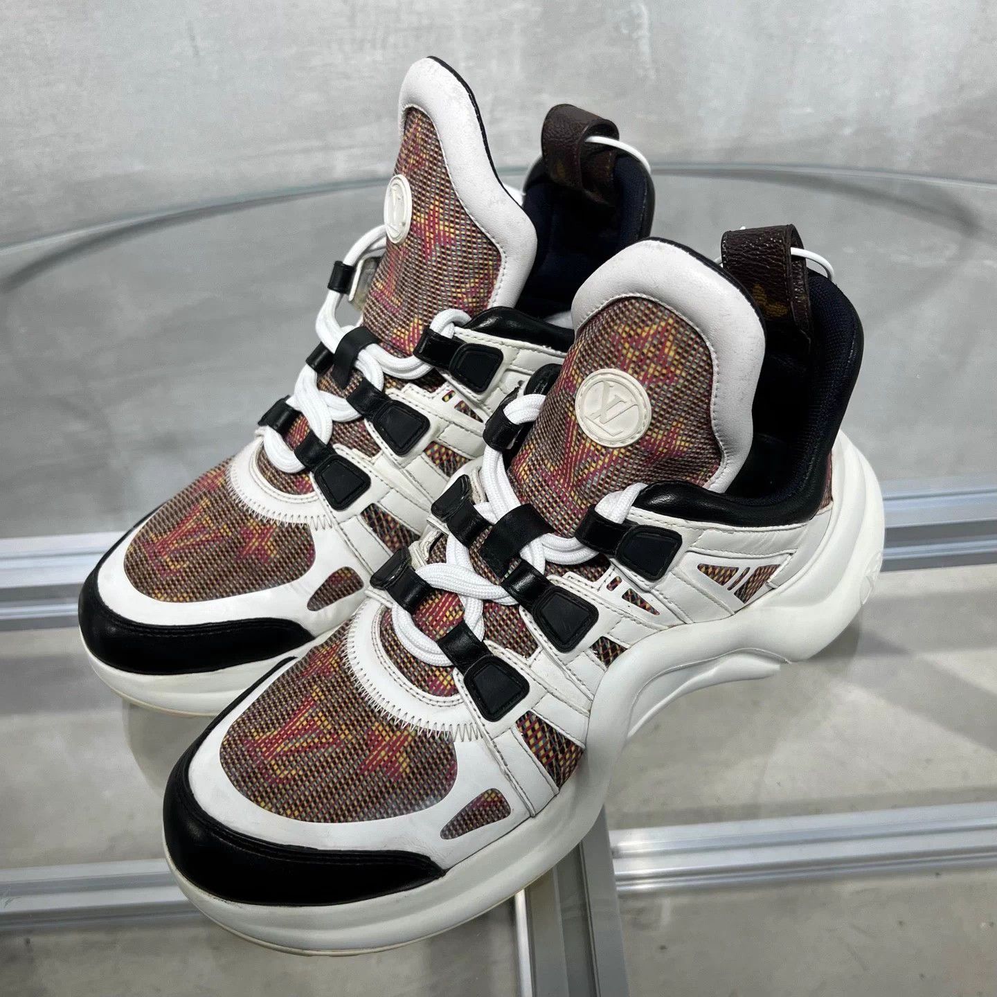 Louis Vuitton LV Monogram Arch Sneaker UK3.5 EU37.5 Size US 6.5 / IT 36.5 - 2 Thumbnail