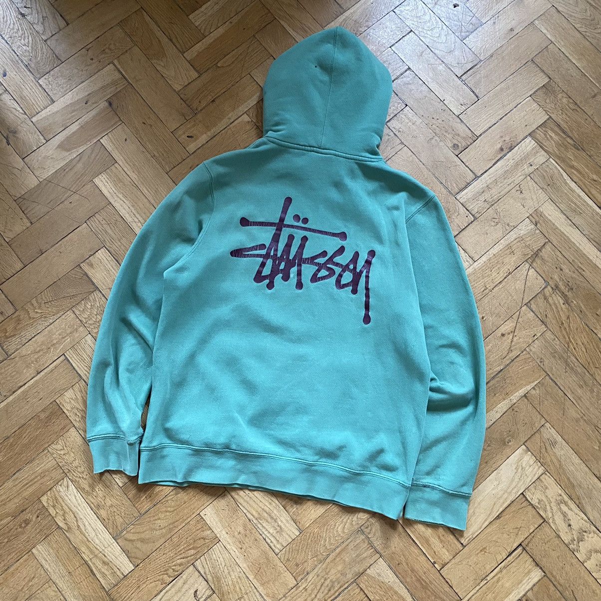 Stussy Vintage Stussy Big Logo Hoodie Streetwear Rare USA Y2K Size US S / EU 44-46 / 1 - 1 Thumbnail