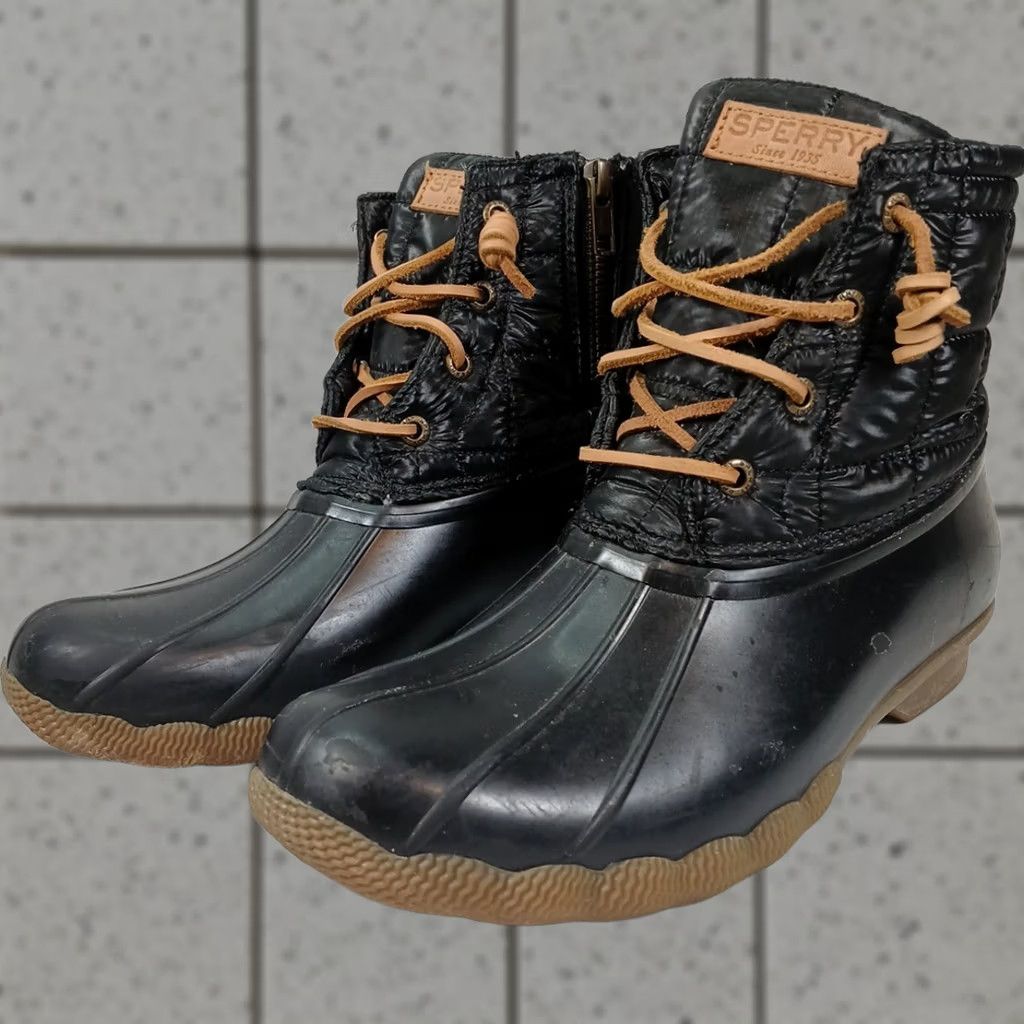 Sperry Sperry Saltwater Quilted Duck Boots Women’s Size 6 Black Waterproof Ankle Boot Size US 6 / IT 36 - 1 Thumbnail