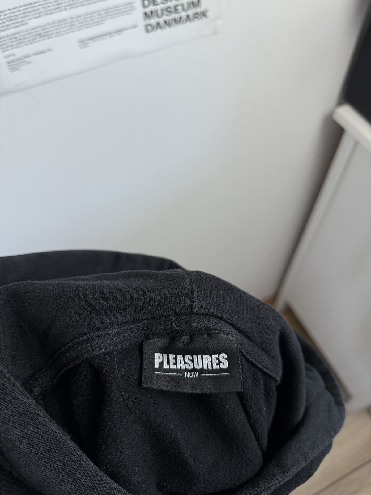 Designer × Pleasures Pleasures teenage lovers hoodie M streetwear skate baggy y2k Size US M / EU 48-50 / 2 - 5 Thumbnail