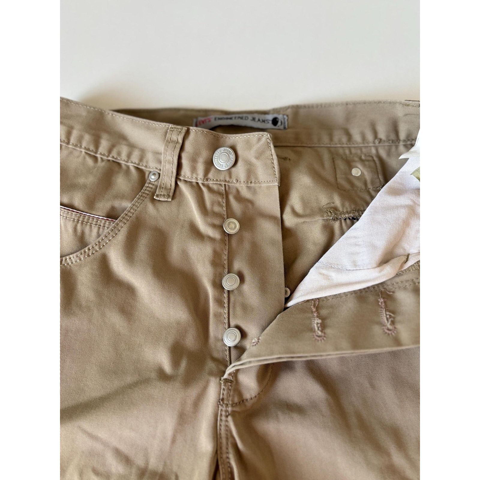 Levi's × Levi's Vintage Clothing Vintage Levi’s Engineered Cinch Back Khaki Shorts W27 Rare Size US 27 - 8 Thumbnail