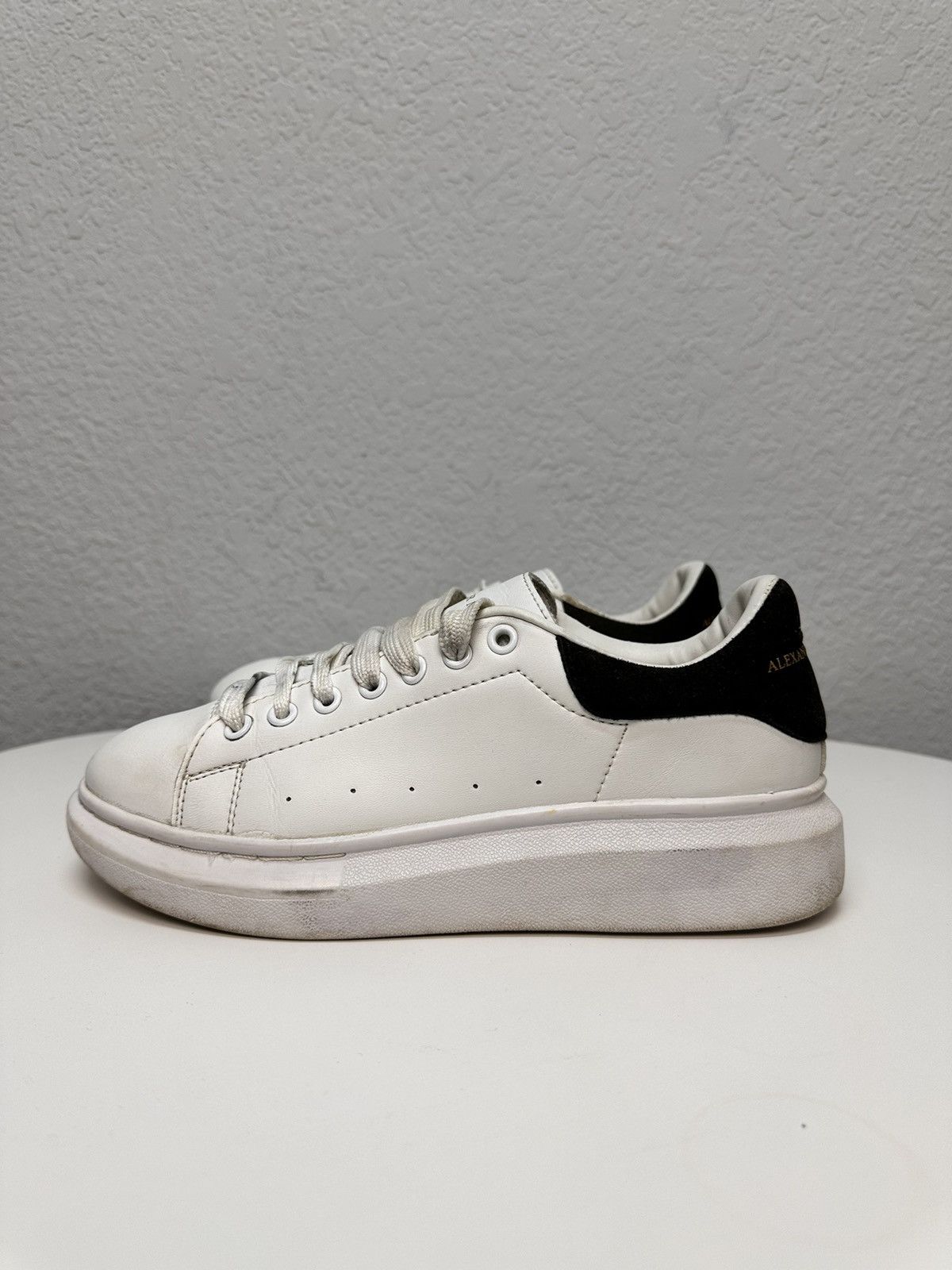 Alexander McQueen Alexander McQueen white oversized sneakers y2k Size US 9 / IT 39 - 4 Thumbnail