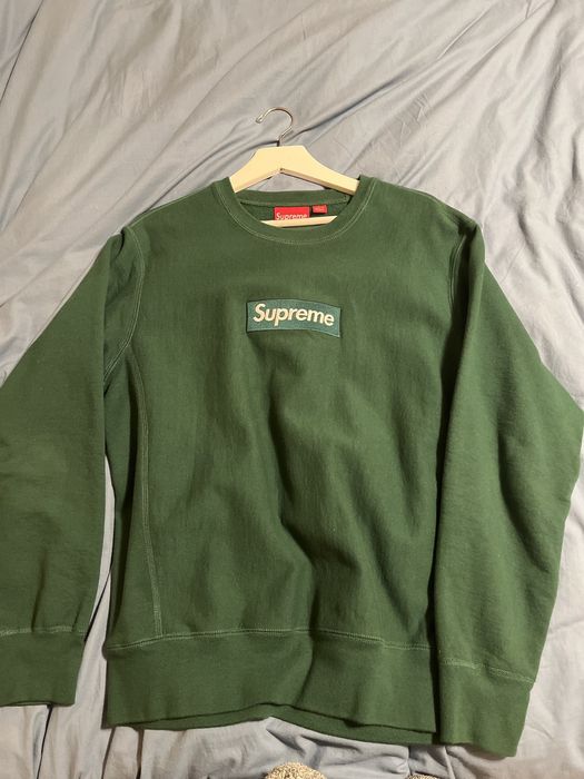 Supreme dark green box clearance logo