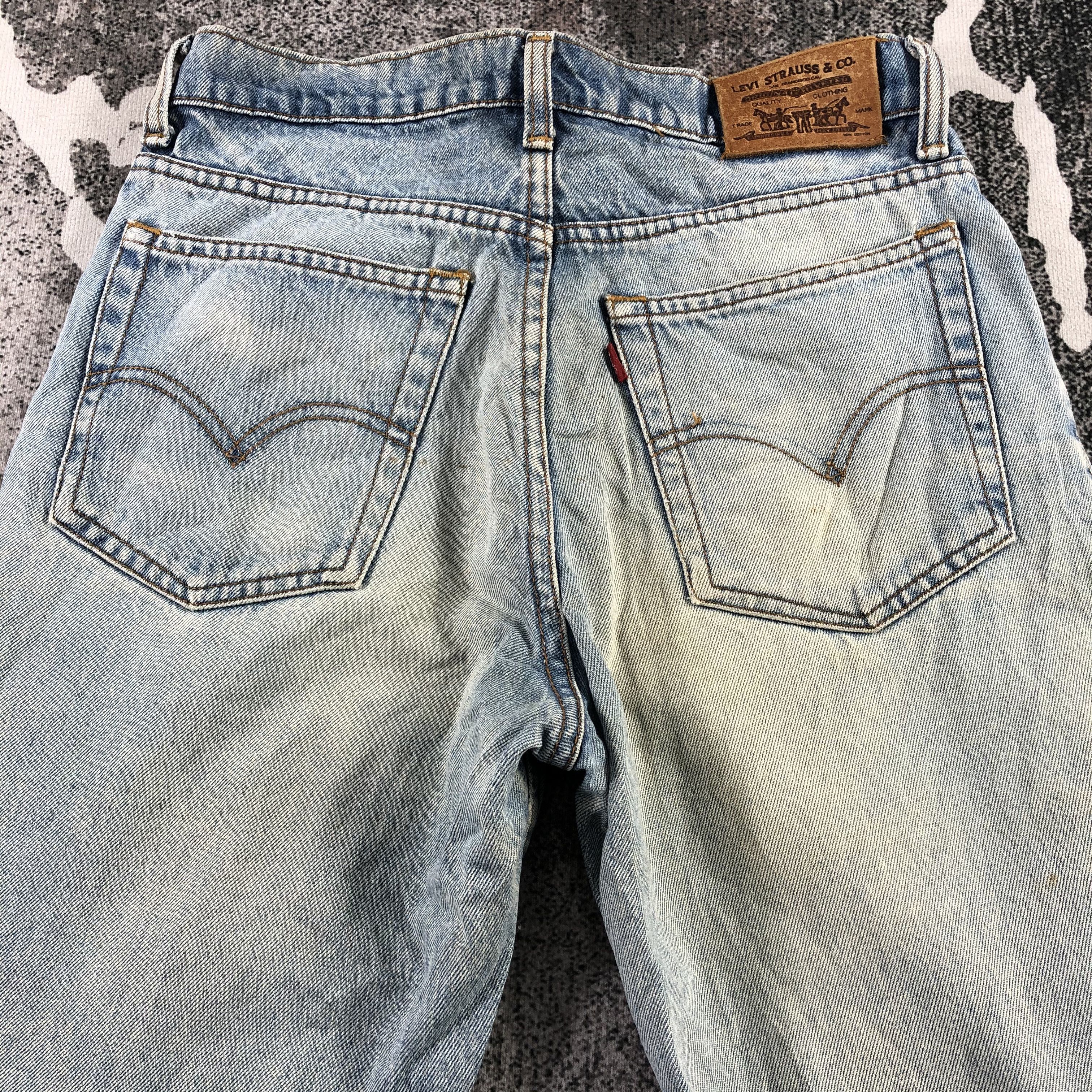 Levi's Vintage Levis Jeans Medium Wash Denim KJ1343 Size US 29 - 4 Thumbnail