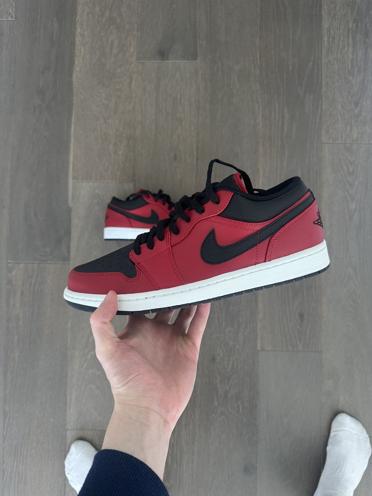 Jordan Brand × Nike Jordan 1 low reverse bred pebbled Size US 10.5 / EU 43-44 - 1 Thumbnail