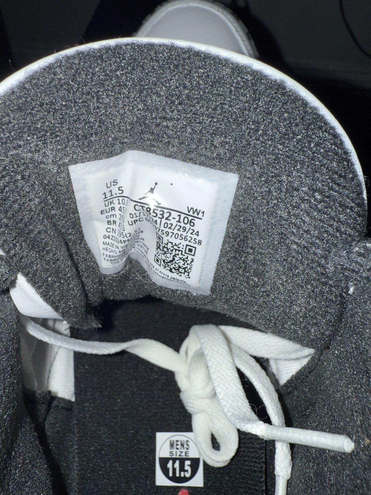 Jordan Brand Jordan retro 3 cement grey Size US 11.5 / EU 44-45 - 7 Thumbnail