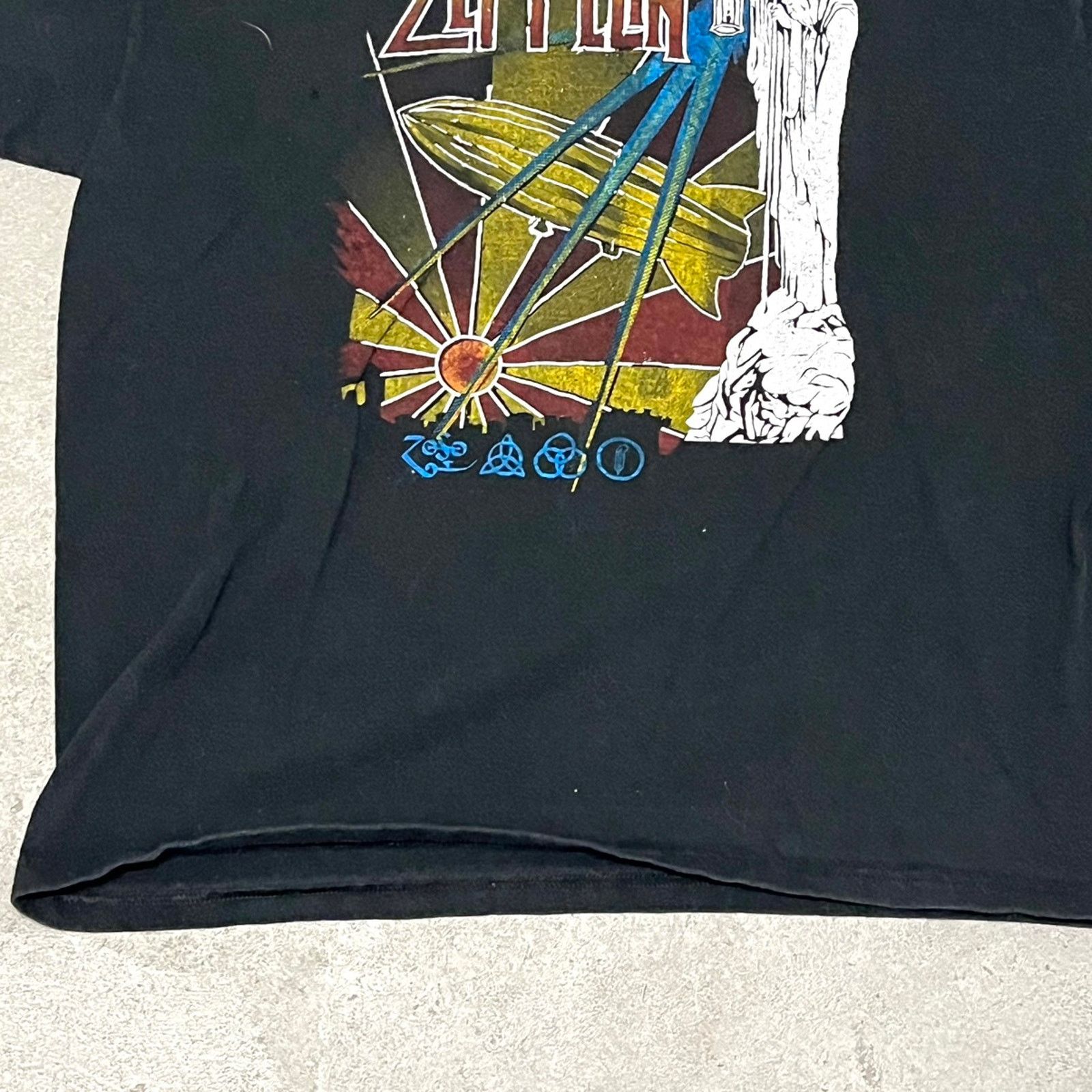 Band Tees × Vintage Vintage 2001 Led Zeppelin Parking Lot Band T-shirt M / L Size US L / EU 52-54 / 3 - 6 Thumbnail
