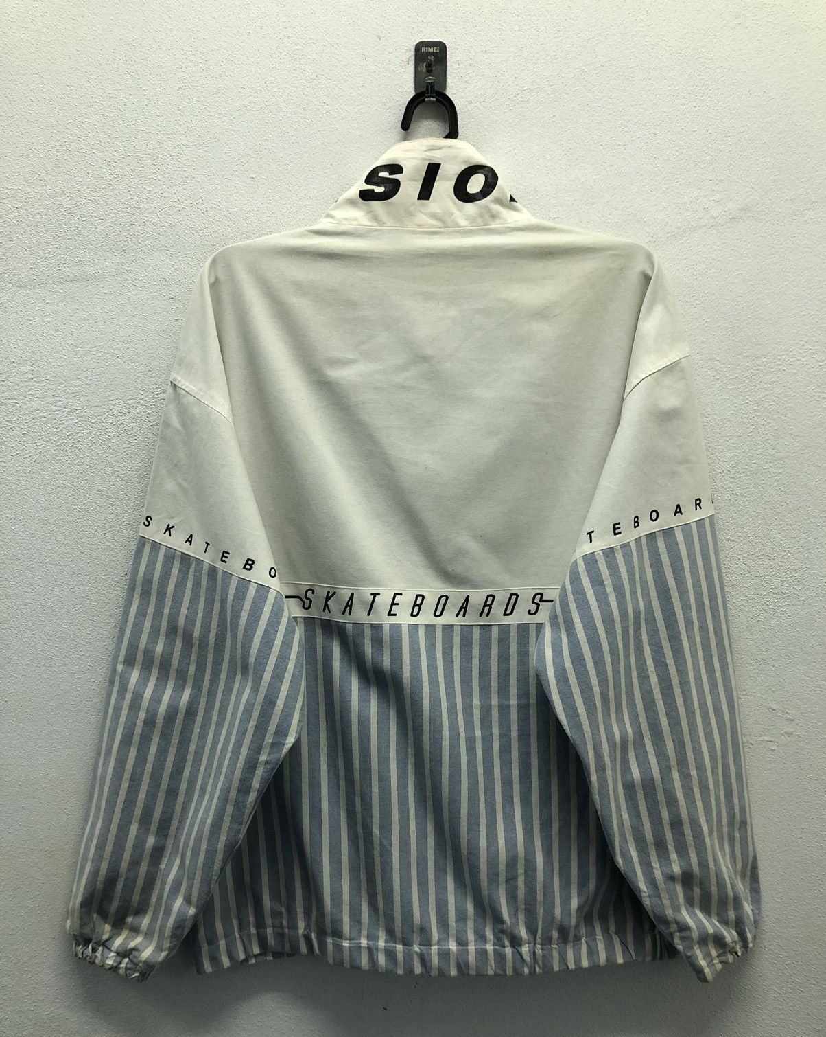 Vision Streetwear Vintage Vision Street Wear Striped Zip-Up Jacket – Size M Size US M / EU 48-50 / 2 - 2 Thumbnail
