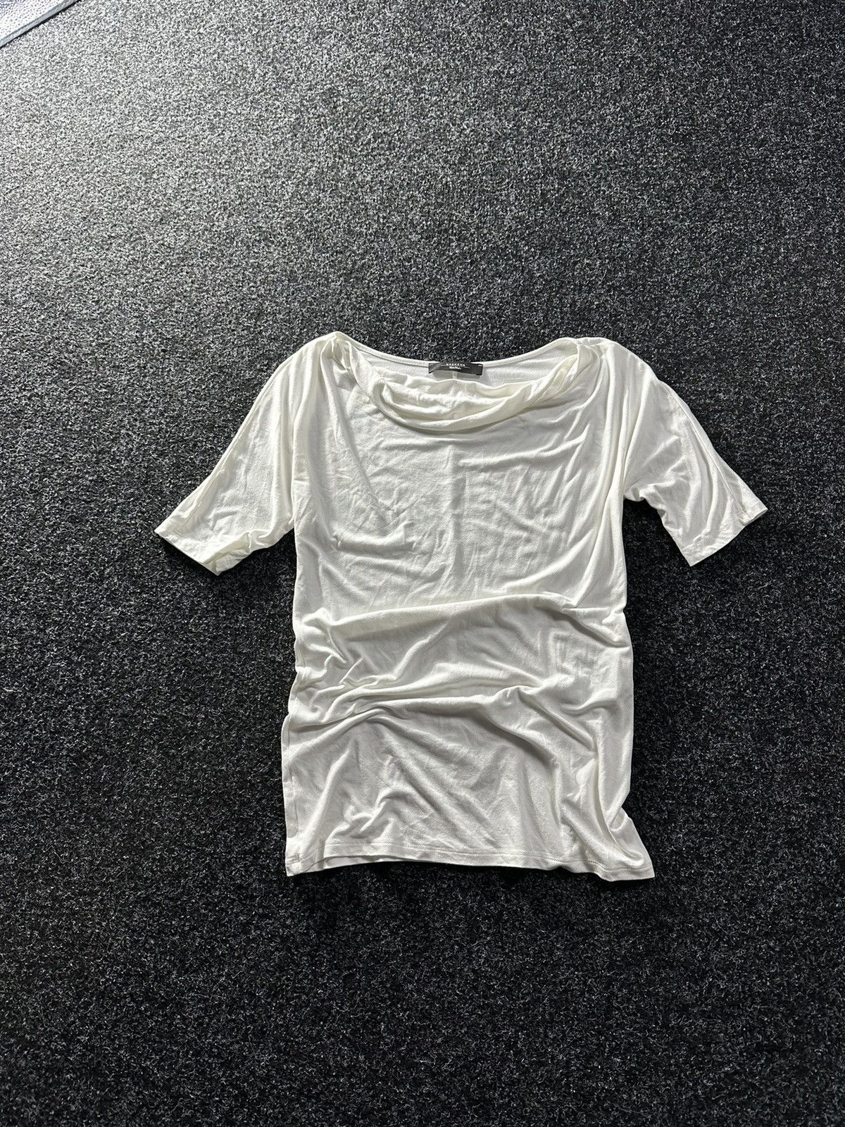 Max Mara × Weekend Max Mara 🚨Vintage RARE Max Mara weekend blank tee with logo LUXURY Size S / US 4 / IT 40 - 1 Thumbnail