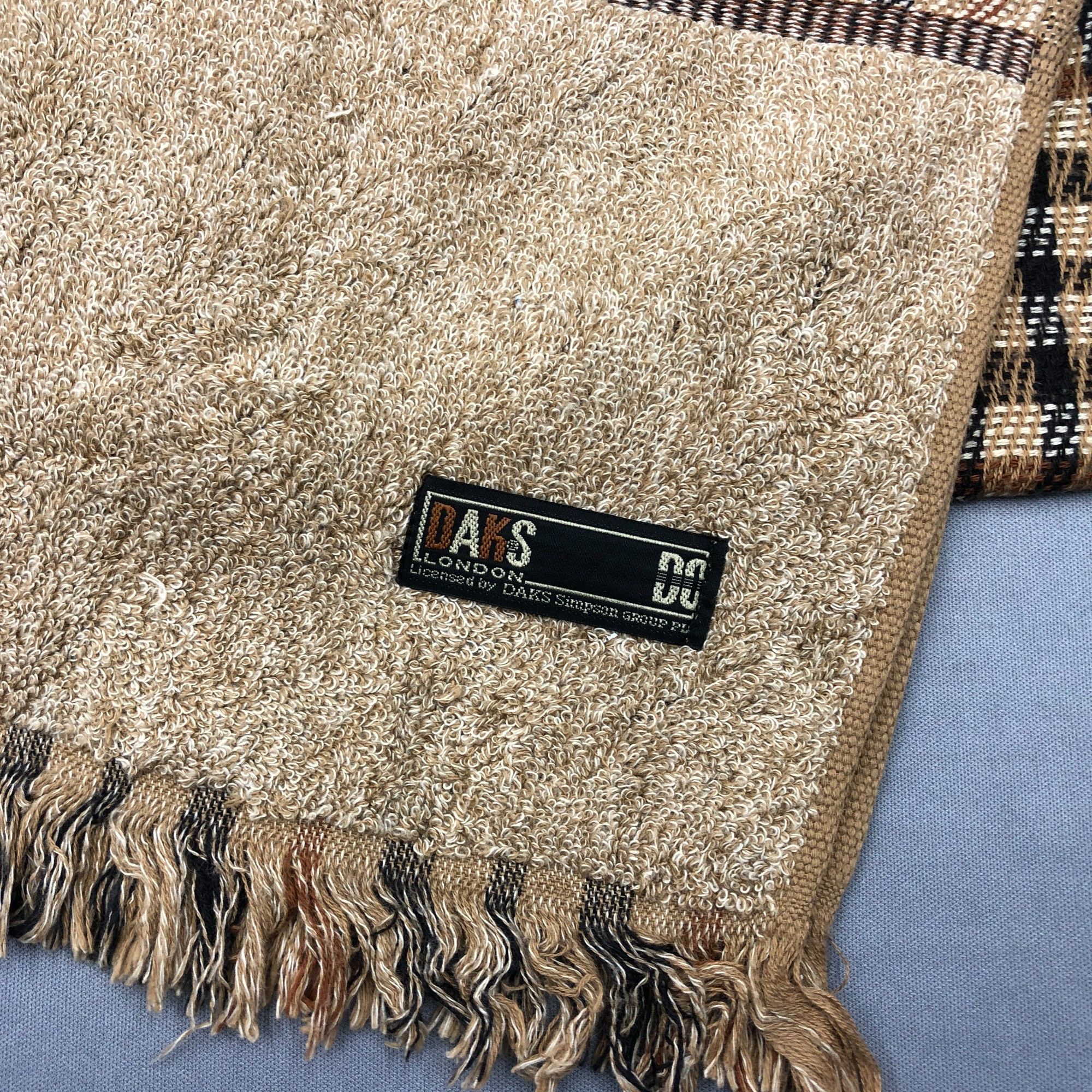 Japanese Brand NWT Vintage Elle Scarf Muffler Wool Ribbed Knit Scarves Size ONE SIZE - 4 Thumbnail