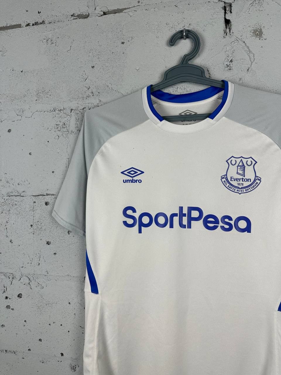 Umbro Umbro Everton 2018 2019 Home Soccer Shirt Football Jersey Size US XL / EU 56 / 4 - 3 Thumbnail