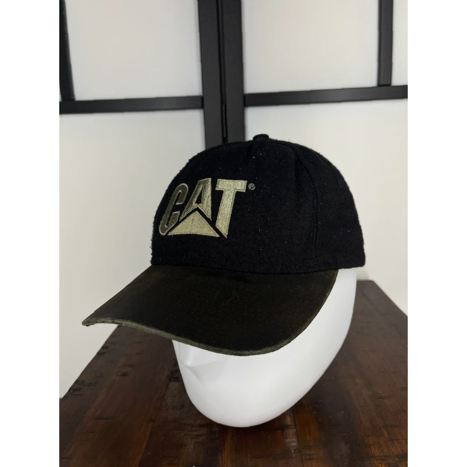 Vintage CAT Hat Cap Snap Back Adult One Size Black Caterpillar Machinery Polyester Workwear Hat/Cap CAT Hat Cap Snapback Adult One Size Black Caterpillar Work Size ONE SIZE - 4 Thumbnail