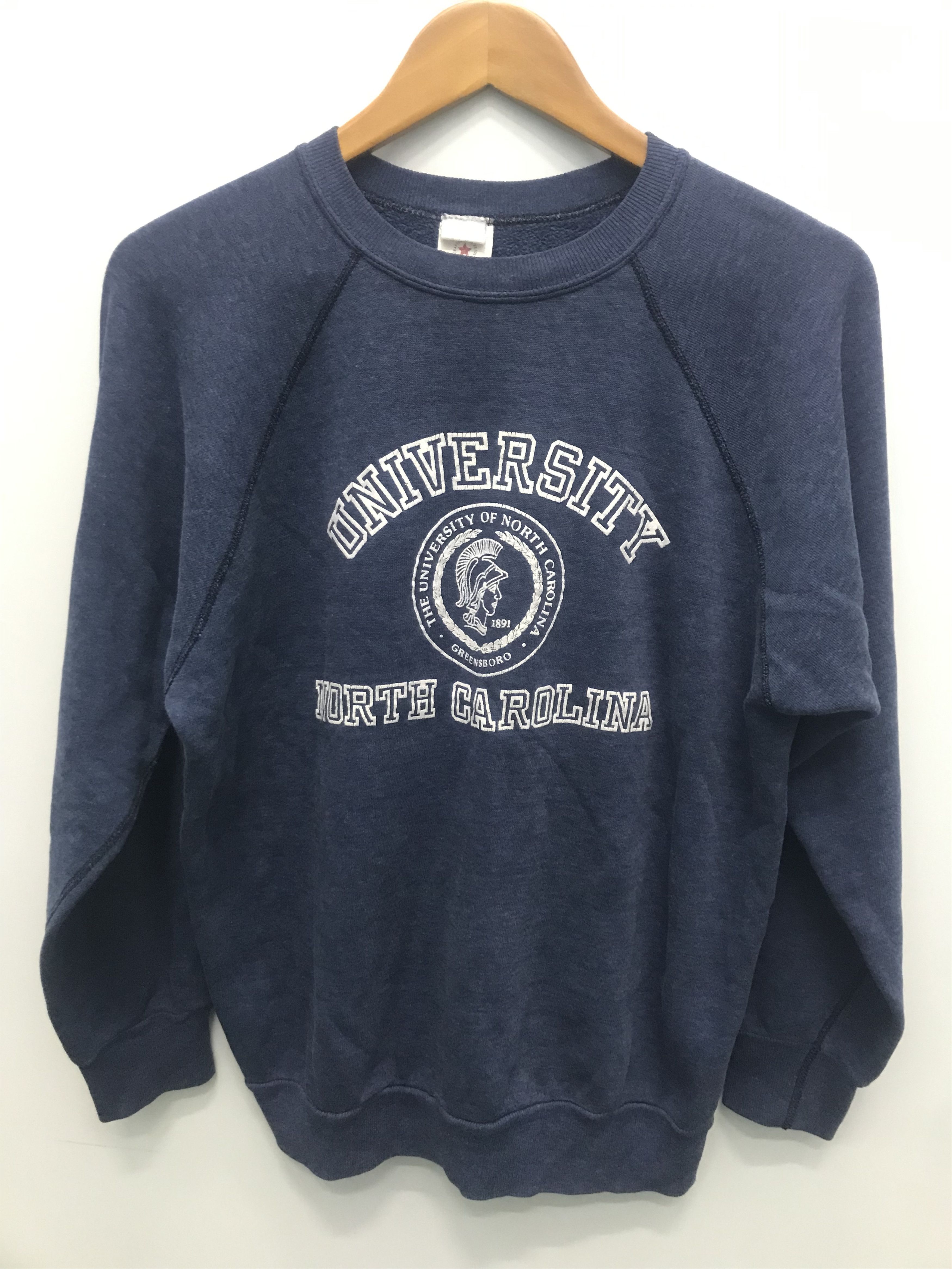 Artek × Vintage Vintage “University of North Carolina” Sweatshirt by Artex Size US L / EU 52-54 / 3 - 1 Thumbnail