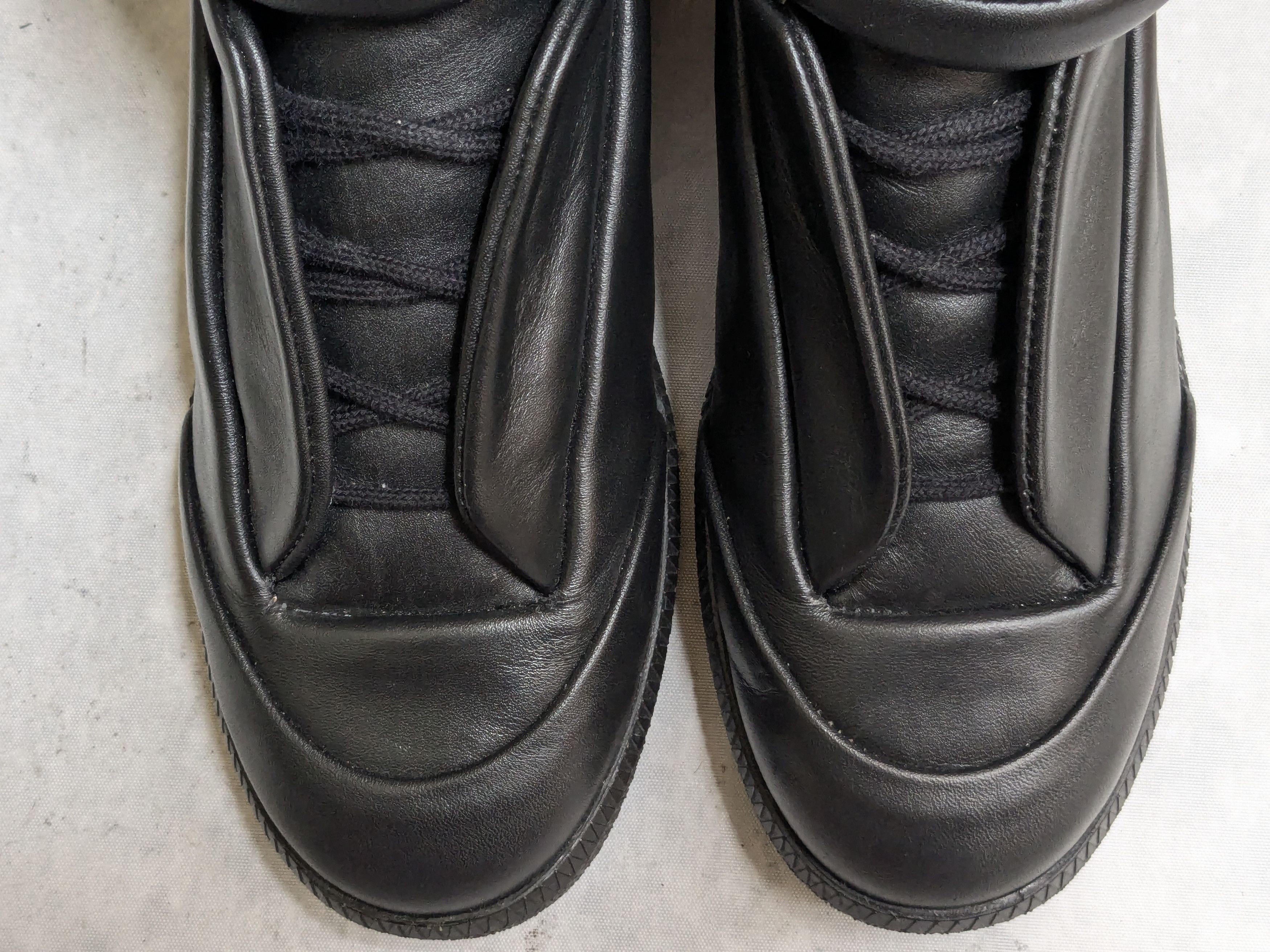 Maison Margiela Maison Margiela Future Sneakers Black 38 8 Women's High Tops Size US 8 / IT 38 - 2 Thumbnail