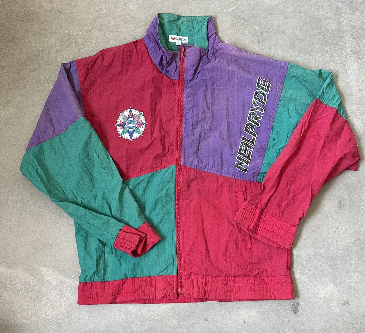 VINTAGE NEIL PRYDE JAPANESE BRAND MILTICOLOR SWEATER