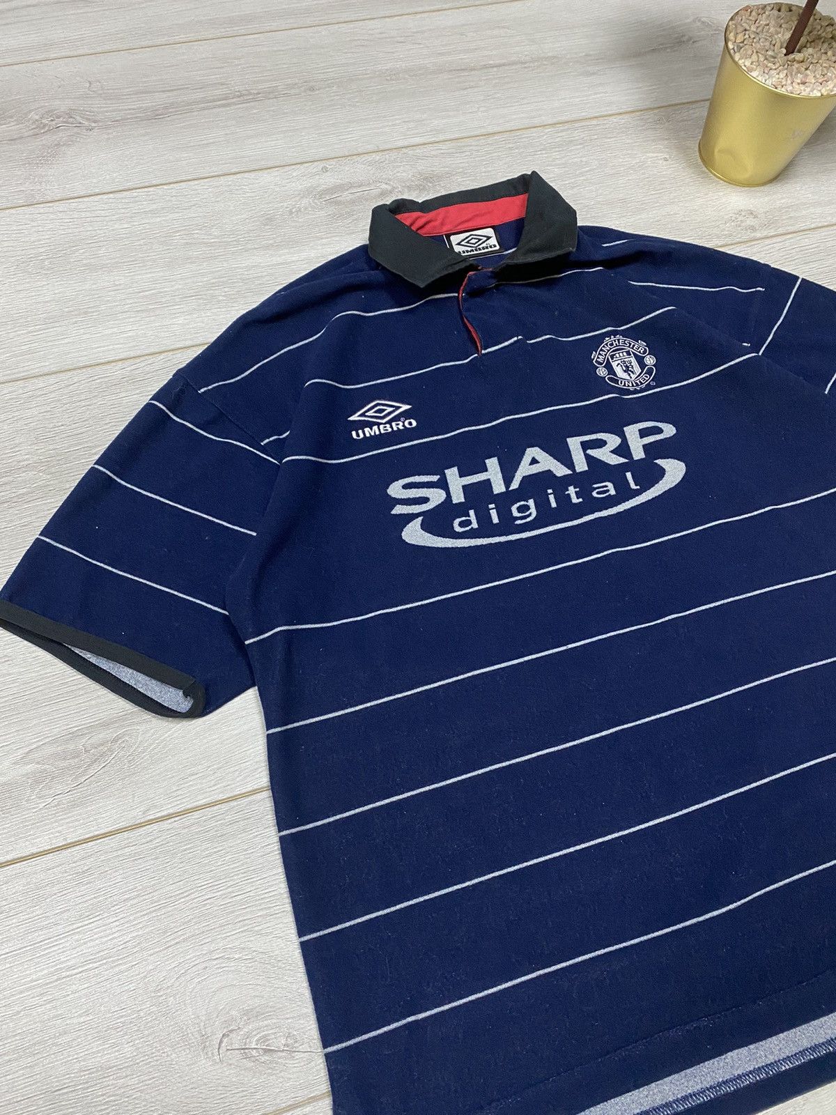Umbro Manchester United vintage sharp digital striped jersey shirt Size US M / EU 48-50 / 2 - 11 Thumbnail