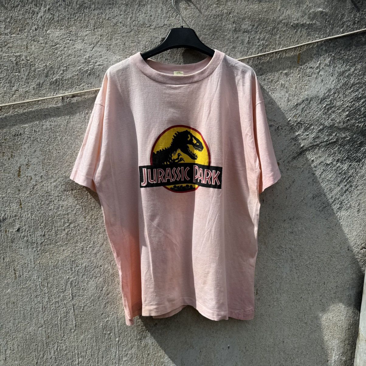 Other 90s Vintage Jurassic Park Single Stitch Movie Pink Tie Dye Size US L / EU 52-54 / 3 - 2 Thumbnail