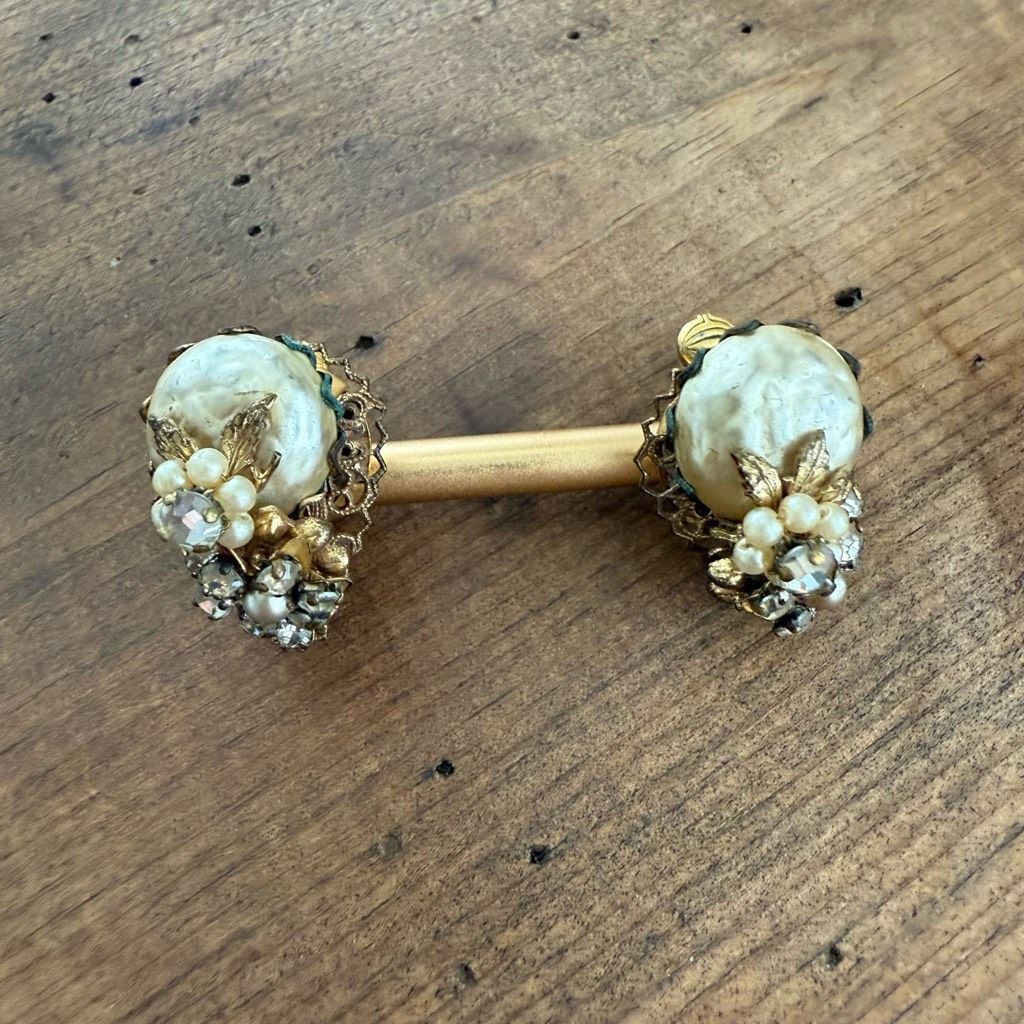 Vintage 50s Robert Signed Clip On Earrings Pearl Rhinestone