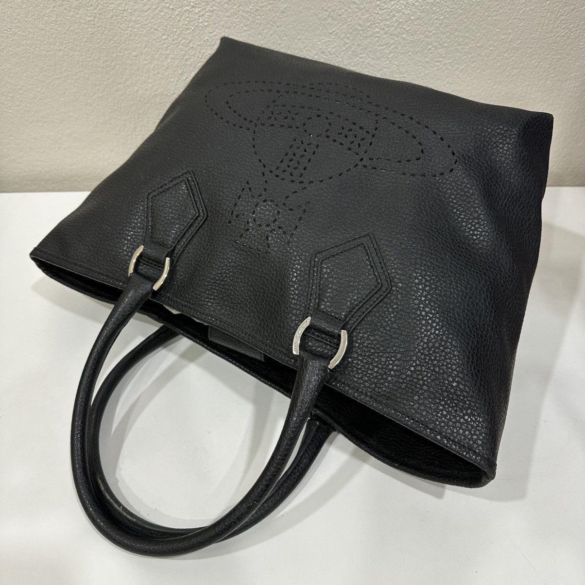 Vivienne Westwood ‼️YES‼️VIVIENNE WESTWOOD TOTE HANDBAG Size ONE SIZE - 19 Thumbnail