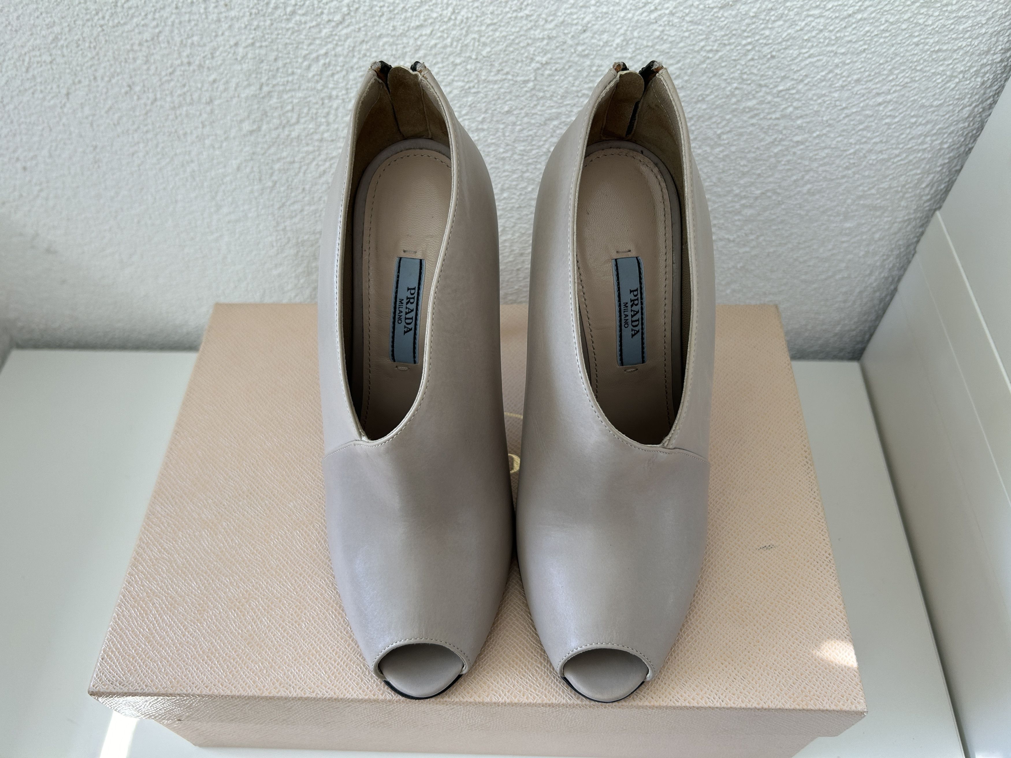 Prada Sqaure Toe Ankle Boots Size US 7 / IT 37 - 3 Thumbnail