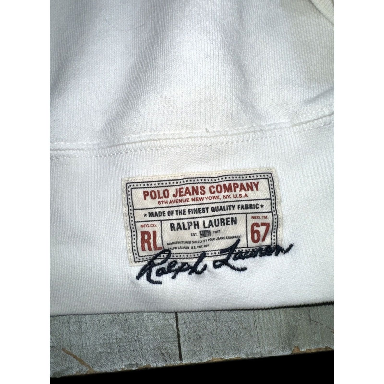 Ralph Lauren VINTAGE Ralph Lauren Men Sweater Crew Neck 2XL White Distressed Pullover Size US XXL / EU 58 / 5 - 5 Thumbnail