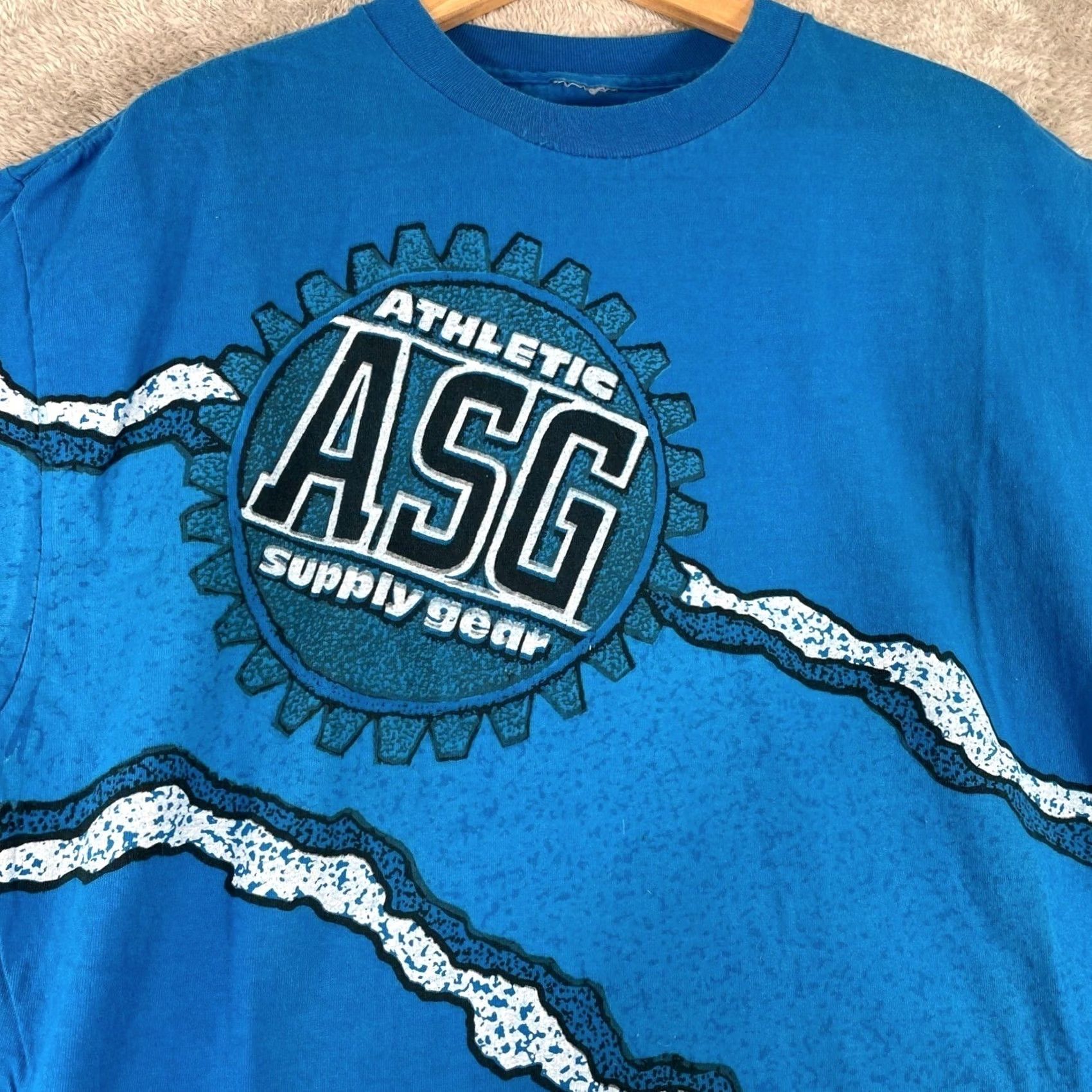 Vintage VINTAGE Mens Large Blue Graphic Skater T Shirt 90s Athletic Supply Gear Size US L / EU 52-54 / 3 - 2 Thumbnail