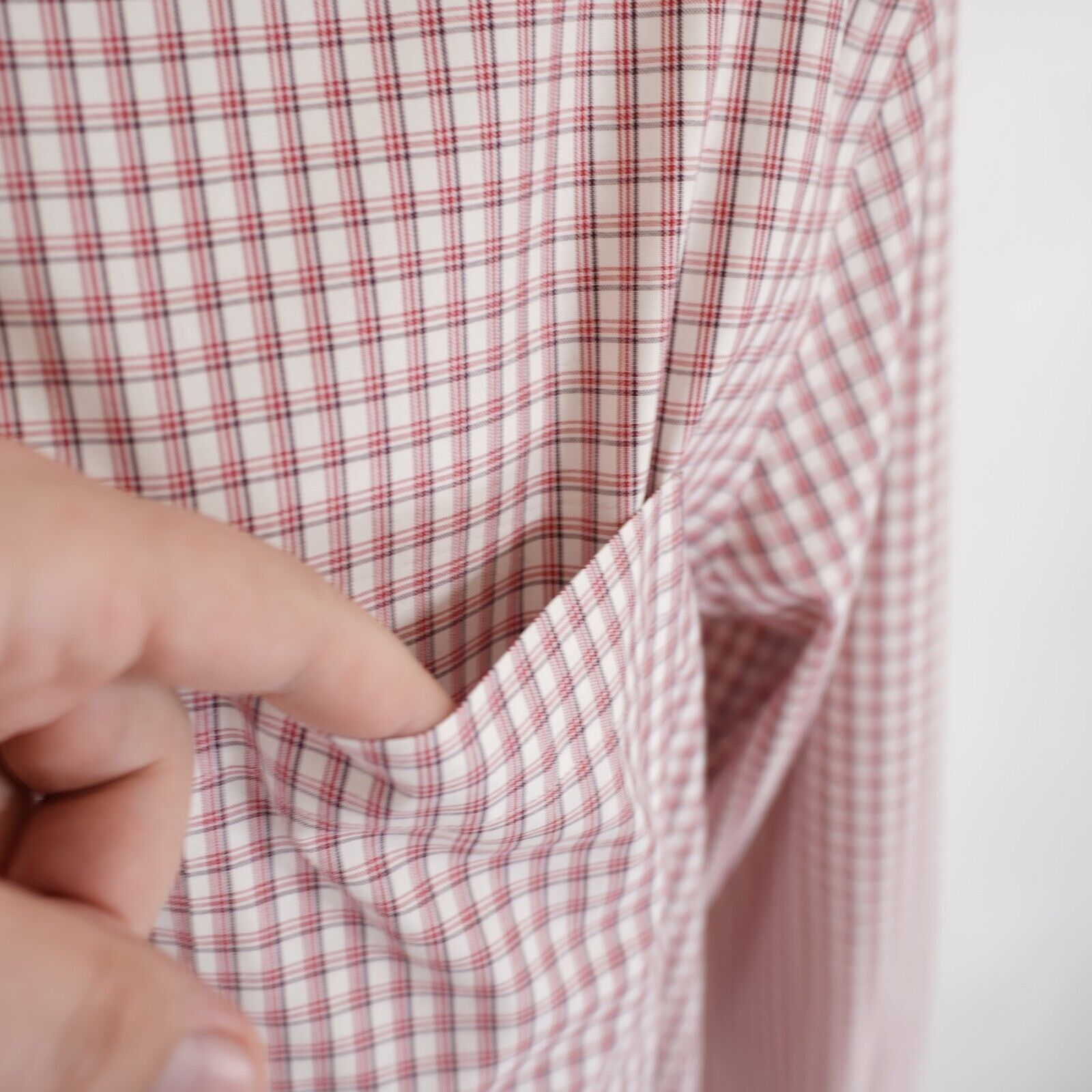 Eddie Bauer Eddie Bauer Wrinkle Resistant Red Black White Plaid Large Bu Size US L / EU 52-54 / 3 - 4 Thumbnail