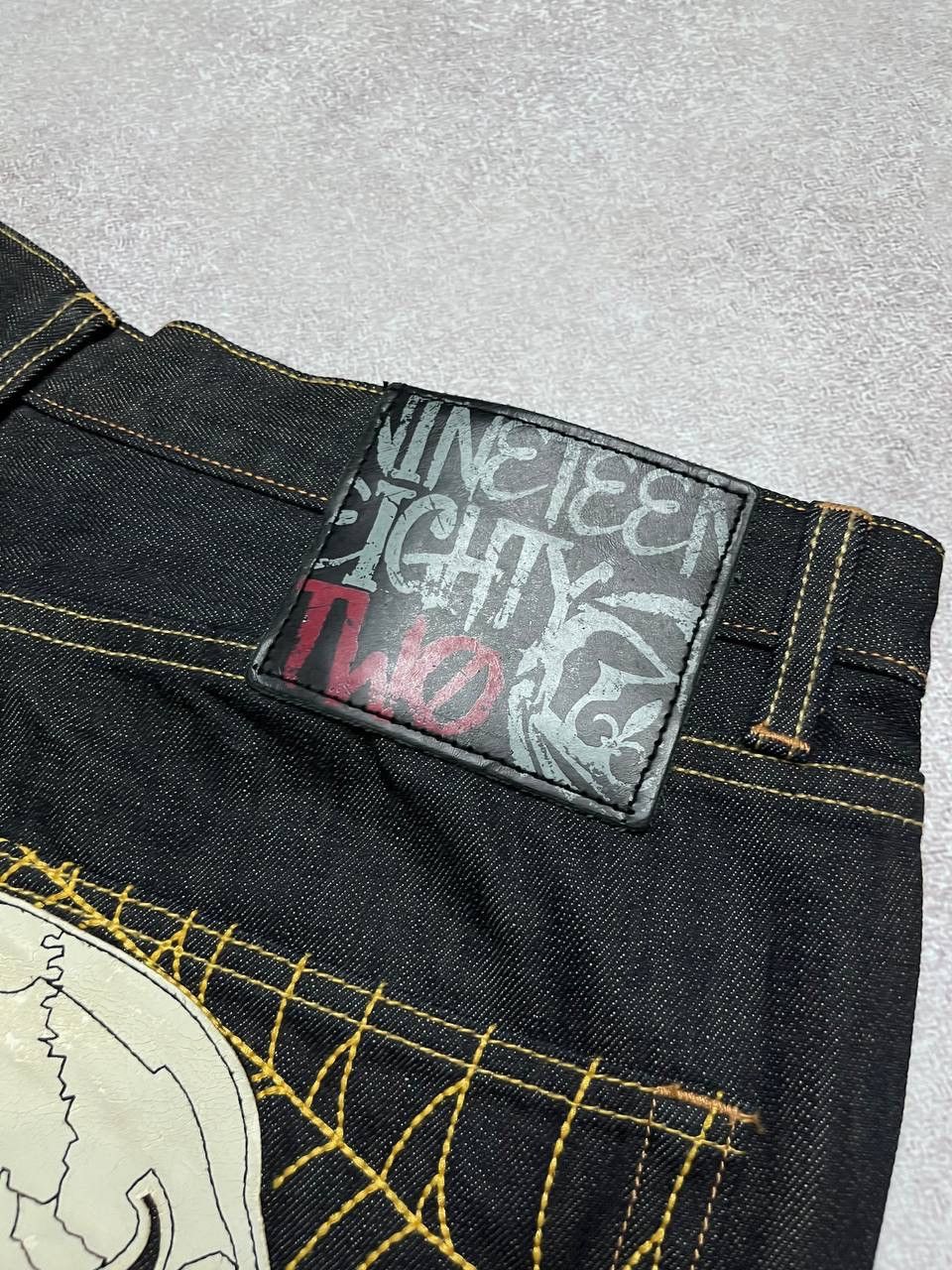Japanese Brand × Vintage Vintage Skull Embroidery Baggy Japanese Baggy Jeans 38 Size US 38 / EU 54 - 6 Thumbnail