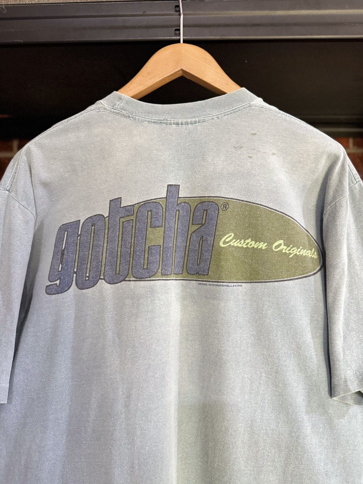Gotcha × Vintage Thrashed Vintage 90s Gotcha Custom Original Surface Faded T Size US XL / EU 56 / 4 - 2 Thumbnail