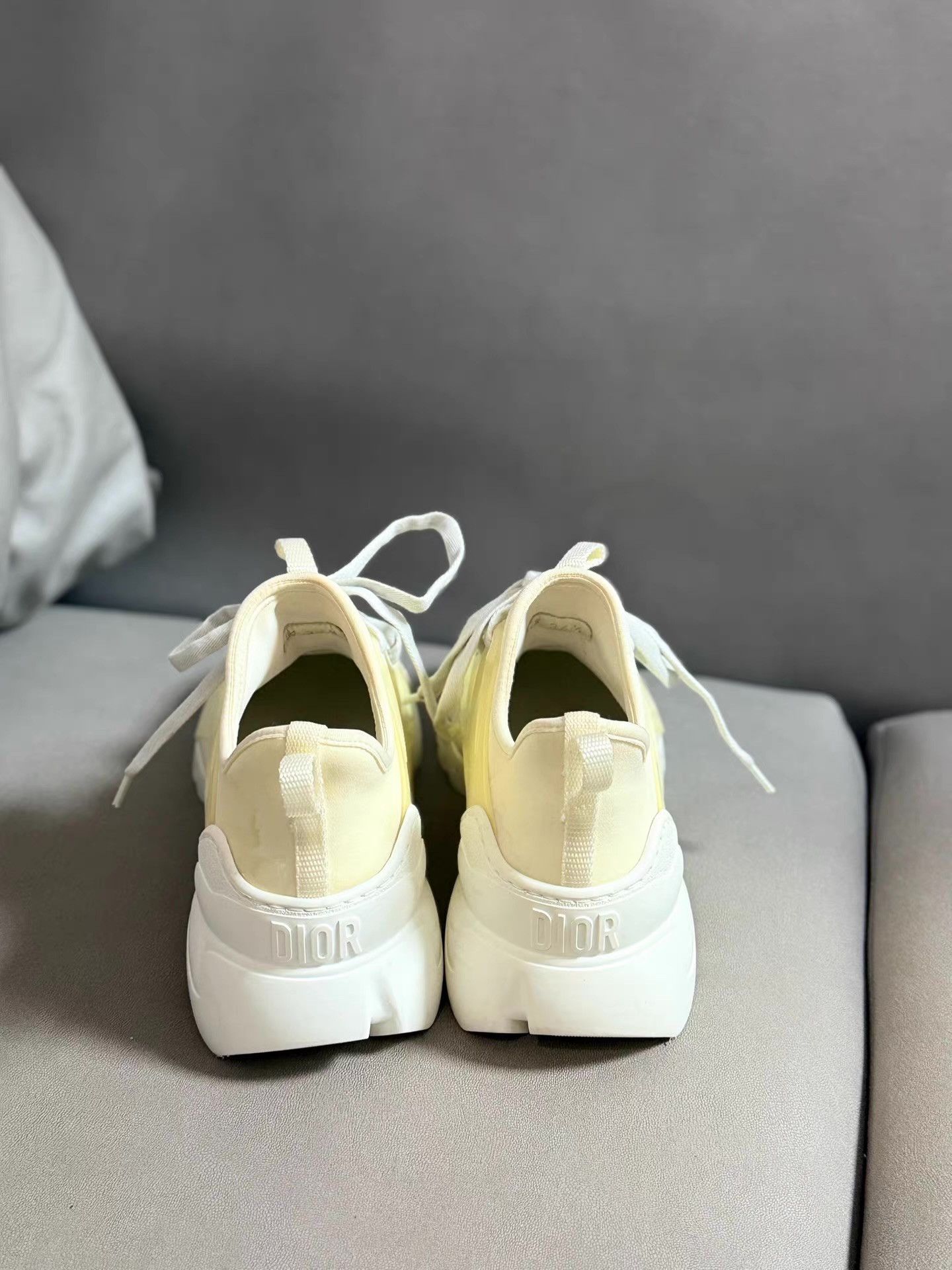Dior Dior D-Connect white dad sneakers Ｑ20 Size US 6.5 / IT 36.5 - 2 Thumbnail