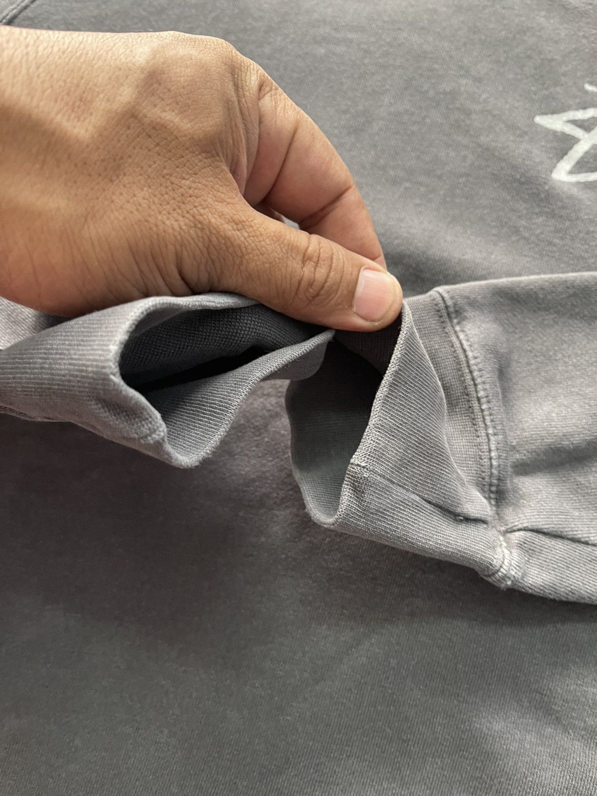 Stussy VINTAGE STUSSY SPELL OUT CREWNECK VERY RARE Size US S / EU 44-46 / 1 - 6 Thumbnail