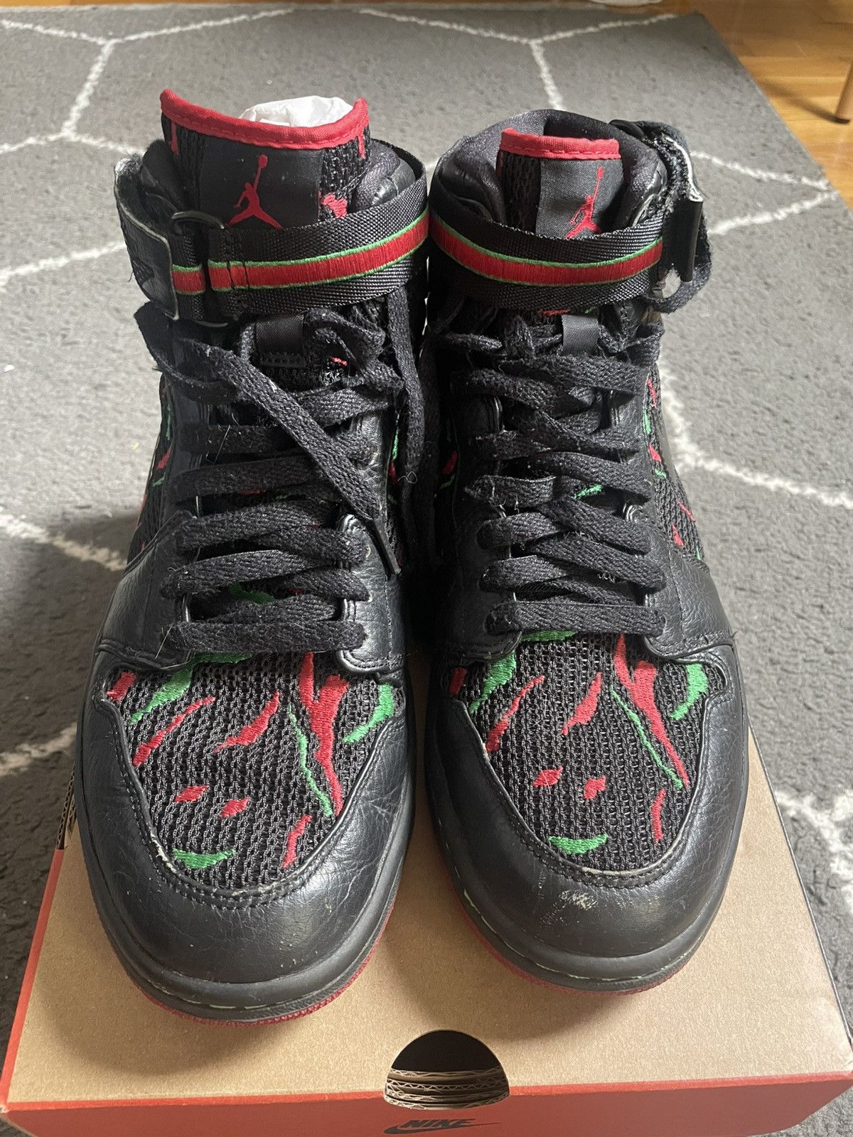 Jordan Brand × Nike A Tribe Called Quest 2008 Air Jordan 1 Size US 9.5 / EU 42-43 - 9 Thumbnail
