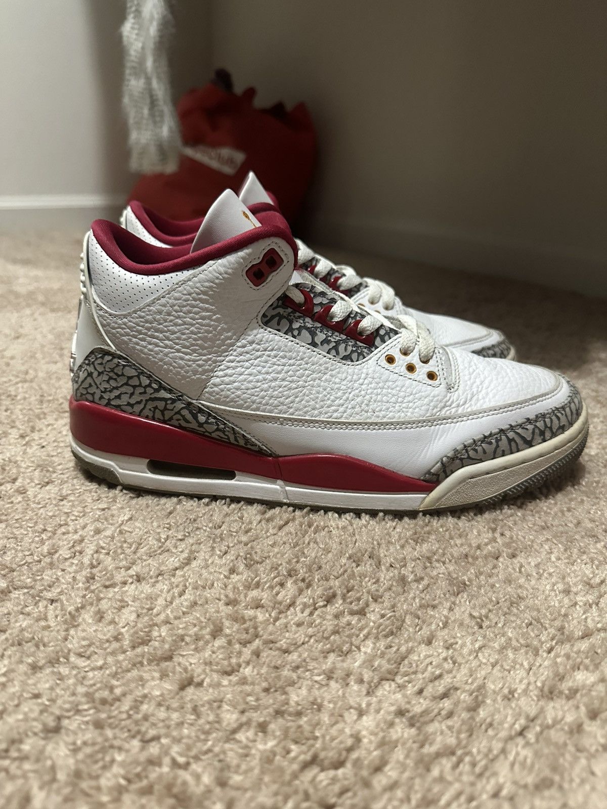 Jordan Brand Jordan retro 3 red cardinal Size US 9.5 / EU 42-43 - 1 Thumbnail