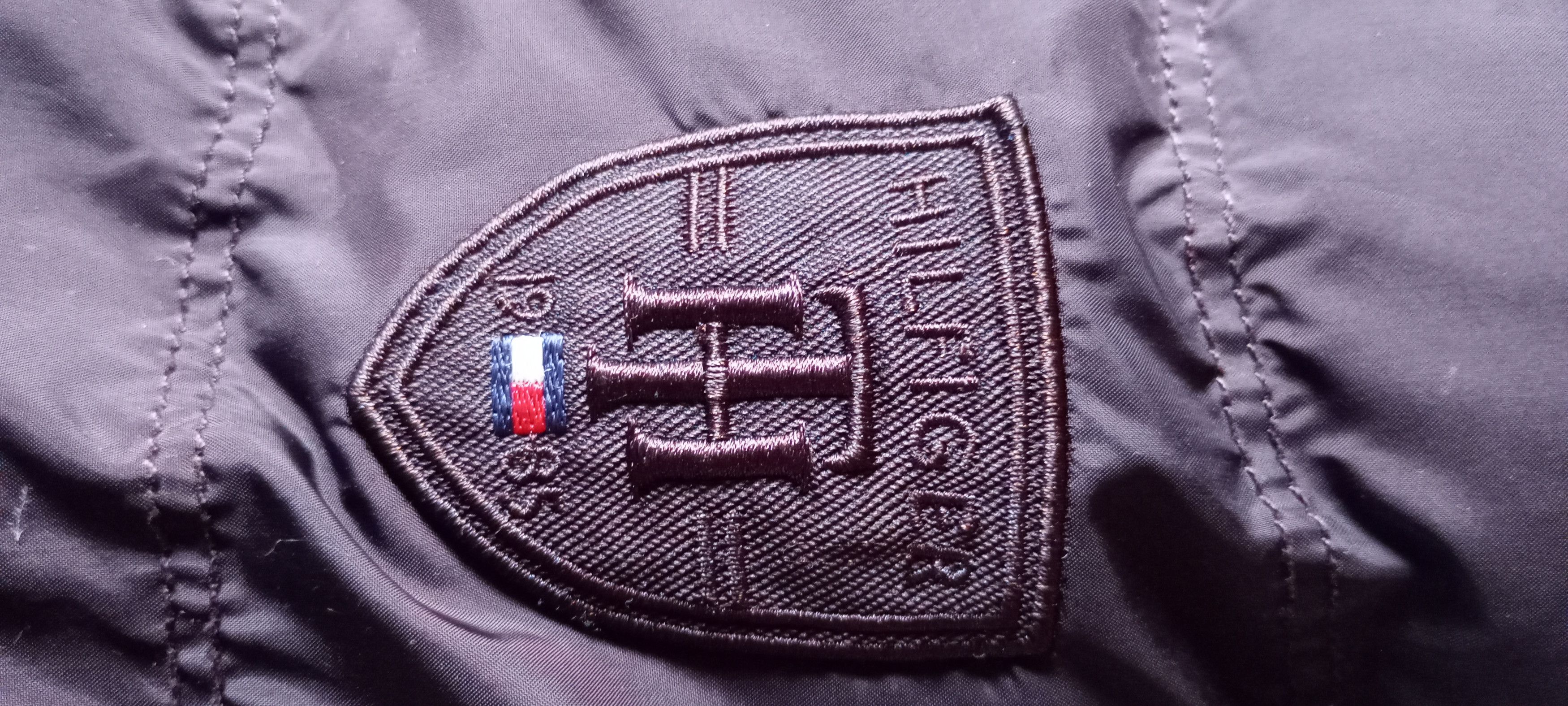 Tommy Hilfiger Tommy Hilfiger winter feather jacket size S original Size S / US 4 / IT 40 - 7 Thumbnail