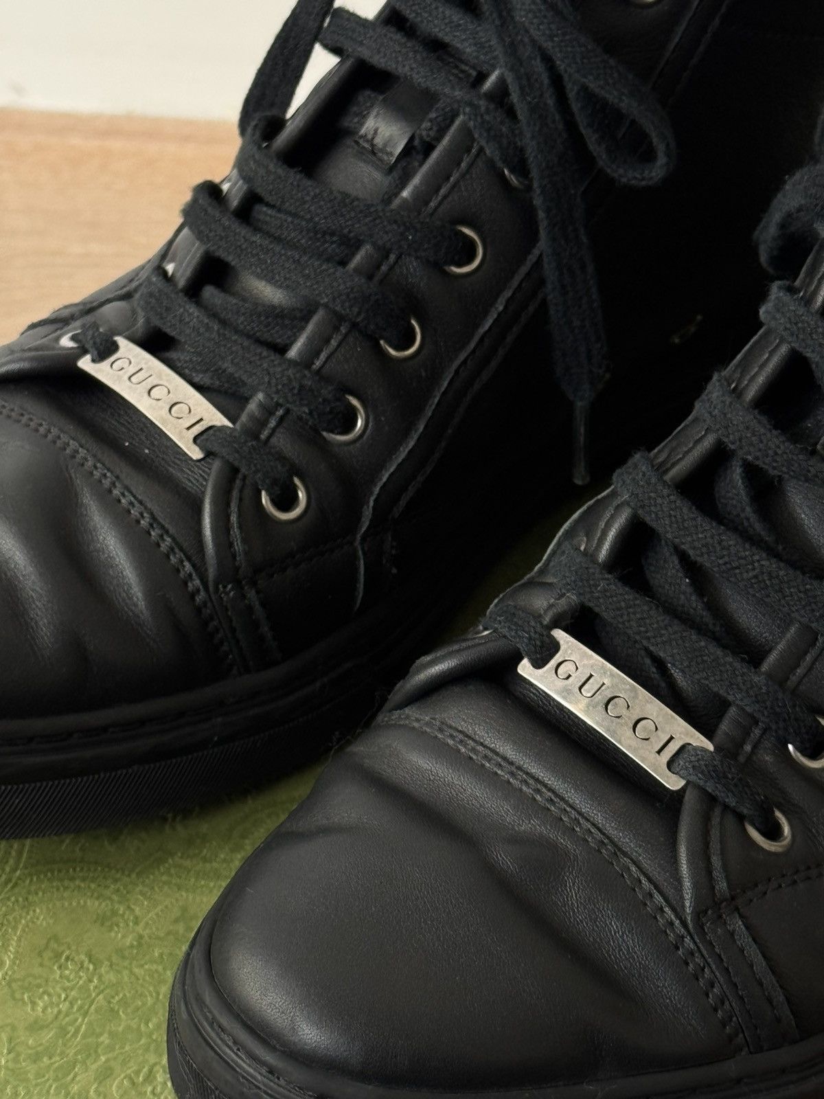 Gucci Gucci Authentic Black Leather Sneakers High Top Size US 9.5 / EU 42-43 - 3 Thumbnail
