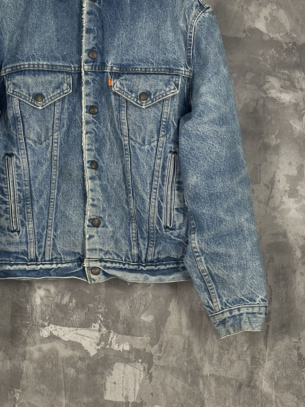 Levi's Vintage Levi’s Sherpa lined Trucker jacket made in Italy Size US L / EU 52-54 / 3 - 6 Thumbnail
