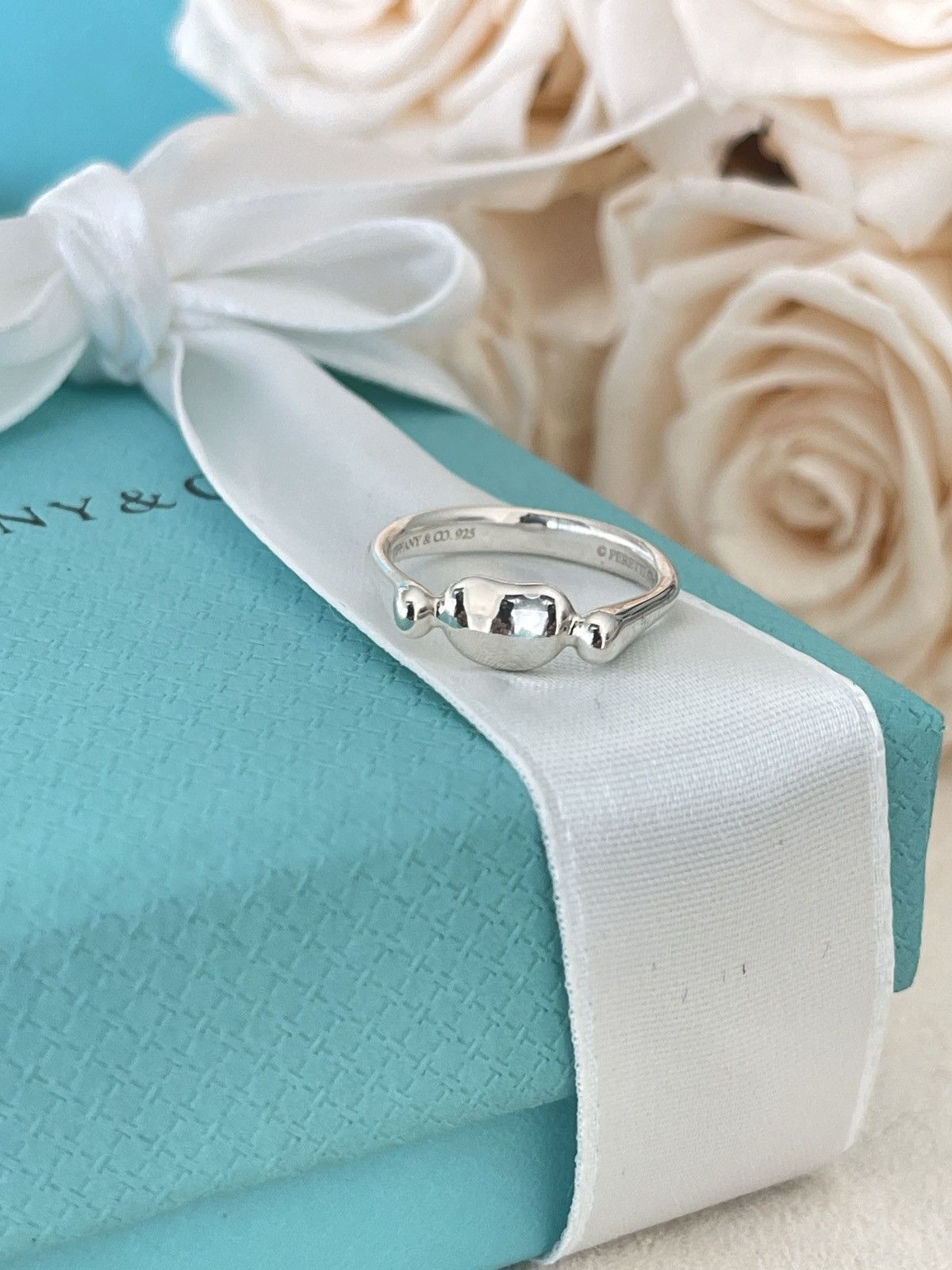 Tiffany & Co. Tiffany & Co. Elsa Peretti Bean Ring Silver 6.5 NEW $490 Size ONE SIZE - 7 Thumbnail