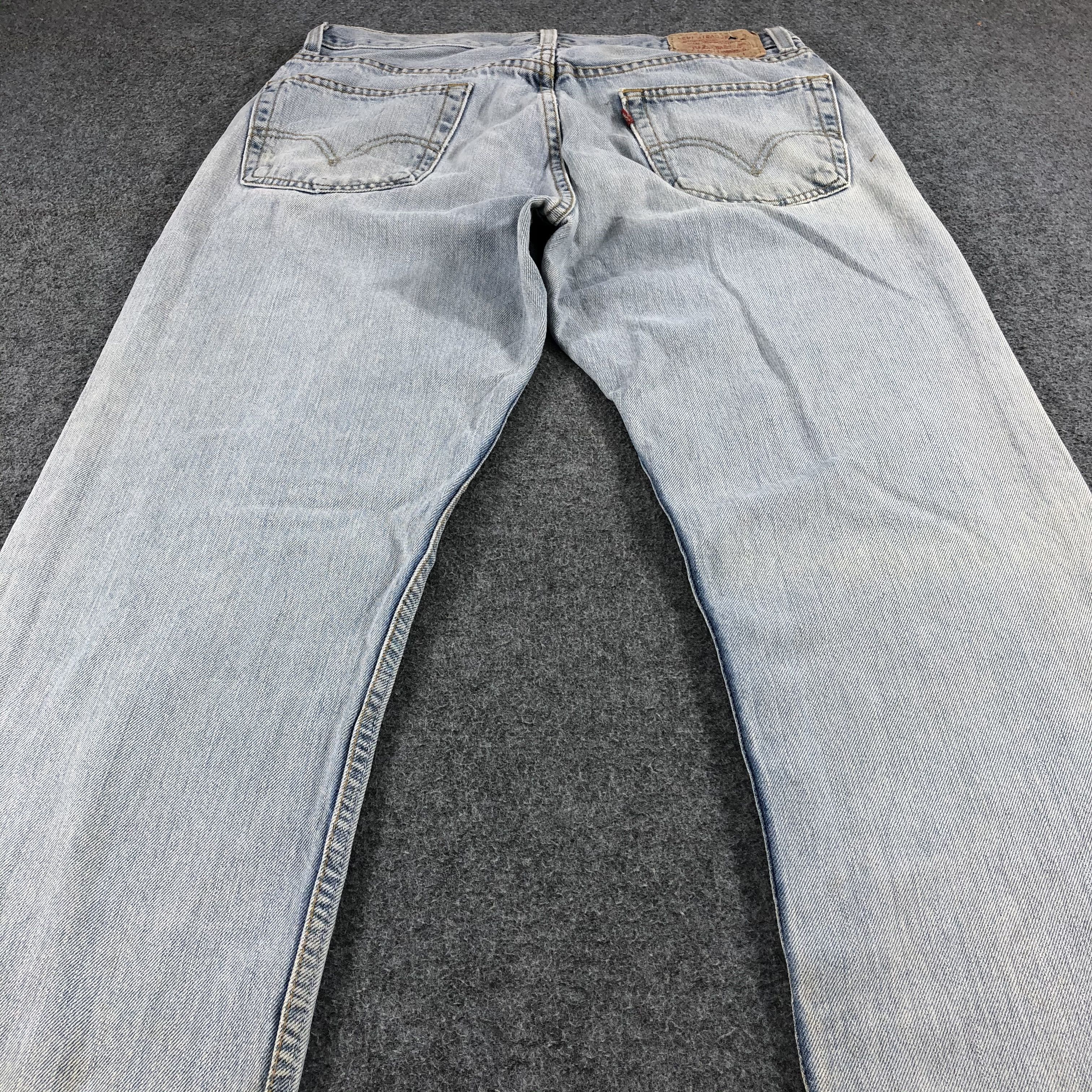 Levi's Vintage Light Wash Levis 505 Jeans- J1380 Size US 33 - 4 Thumbnail