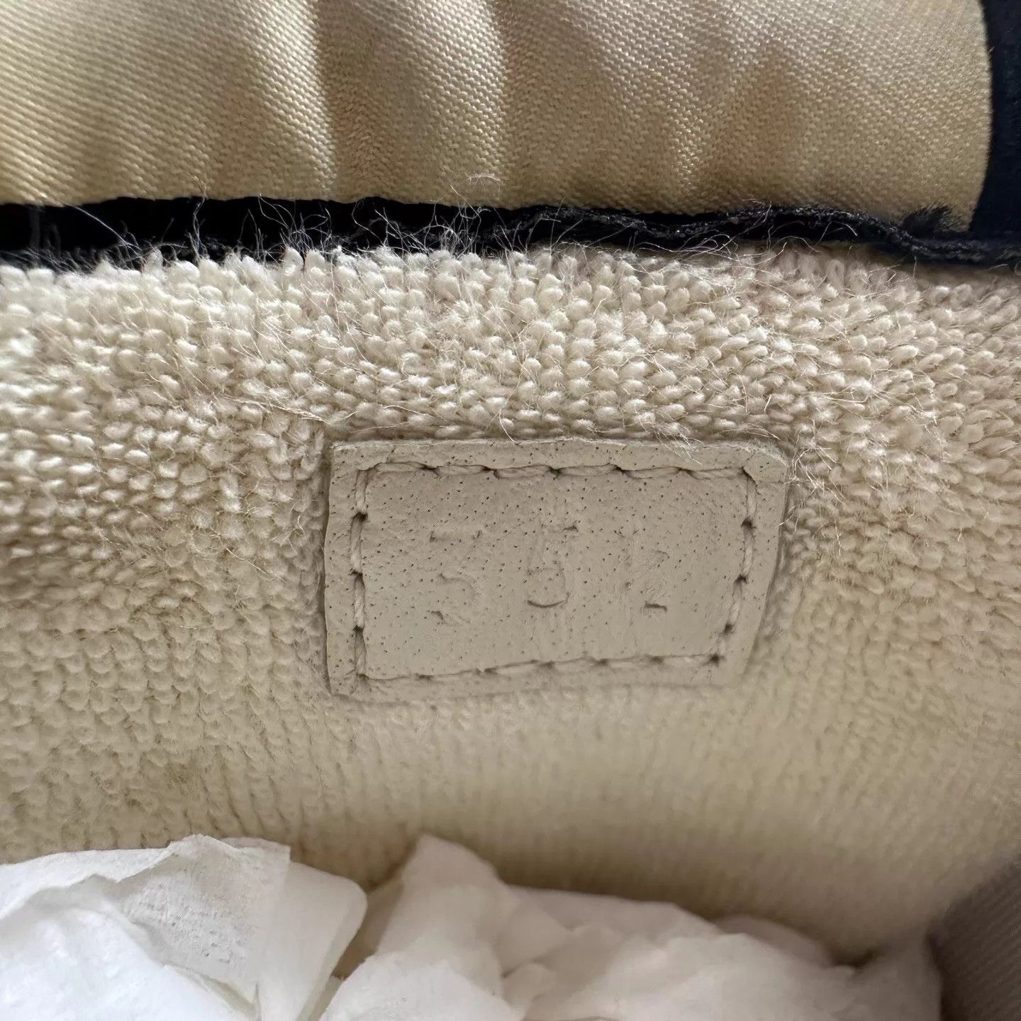 Gucci GUCCI Screener Distressed Sneaker 35/35.5 New Tried On Size US 4.5 / IT 34.5 - 7 Thumbnail