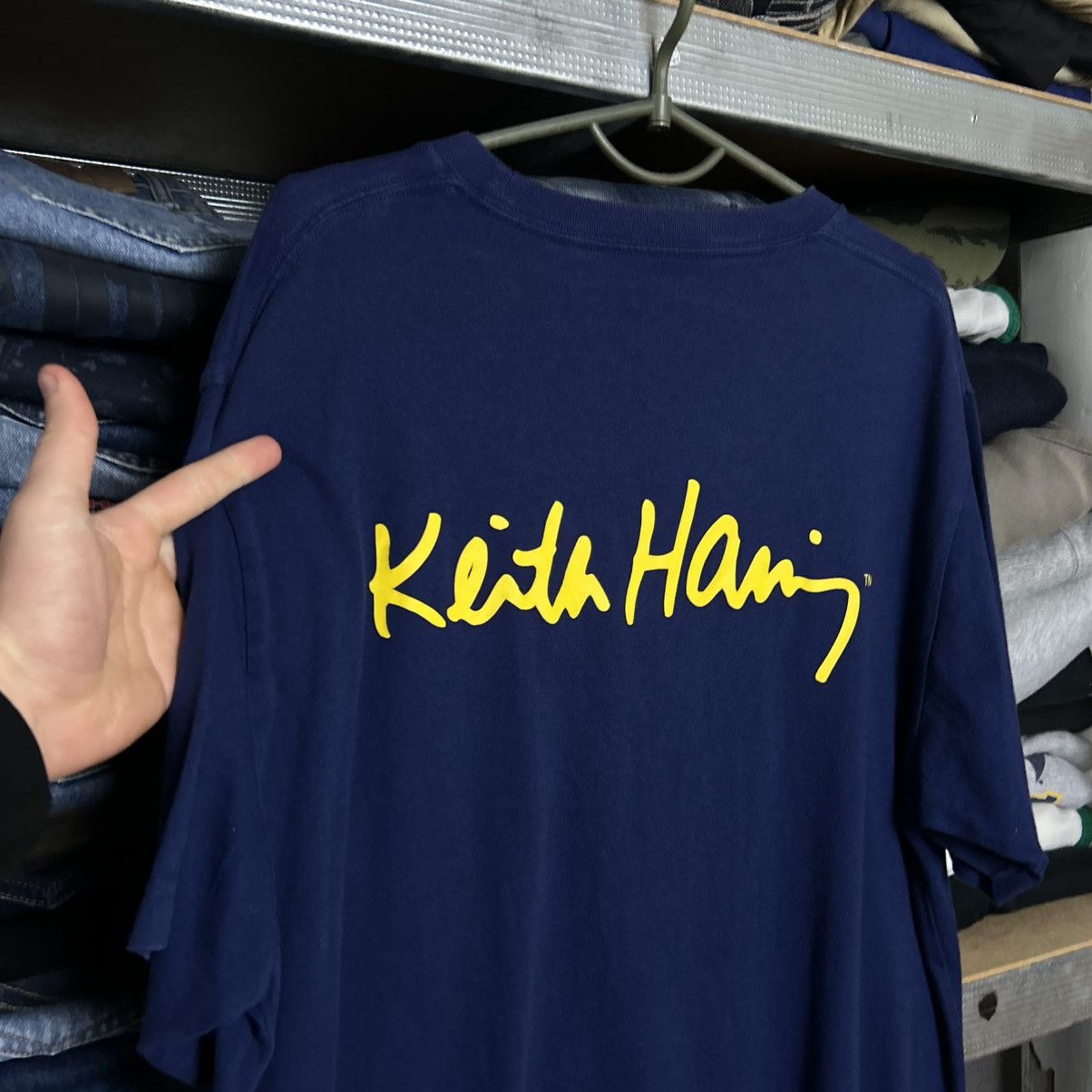 Uniqlo Designer Uniqlo x Keith Haring big logo streetwear tee Size US XL / EU 56 / 4 - 11 Thumbnail