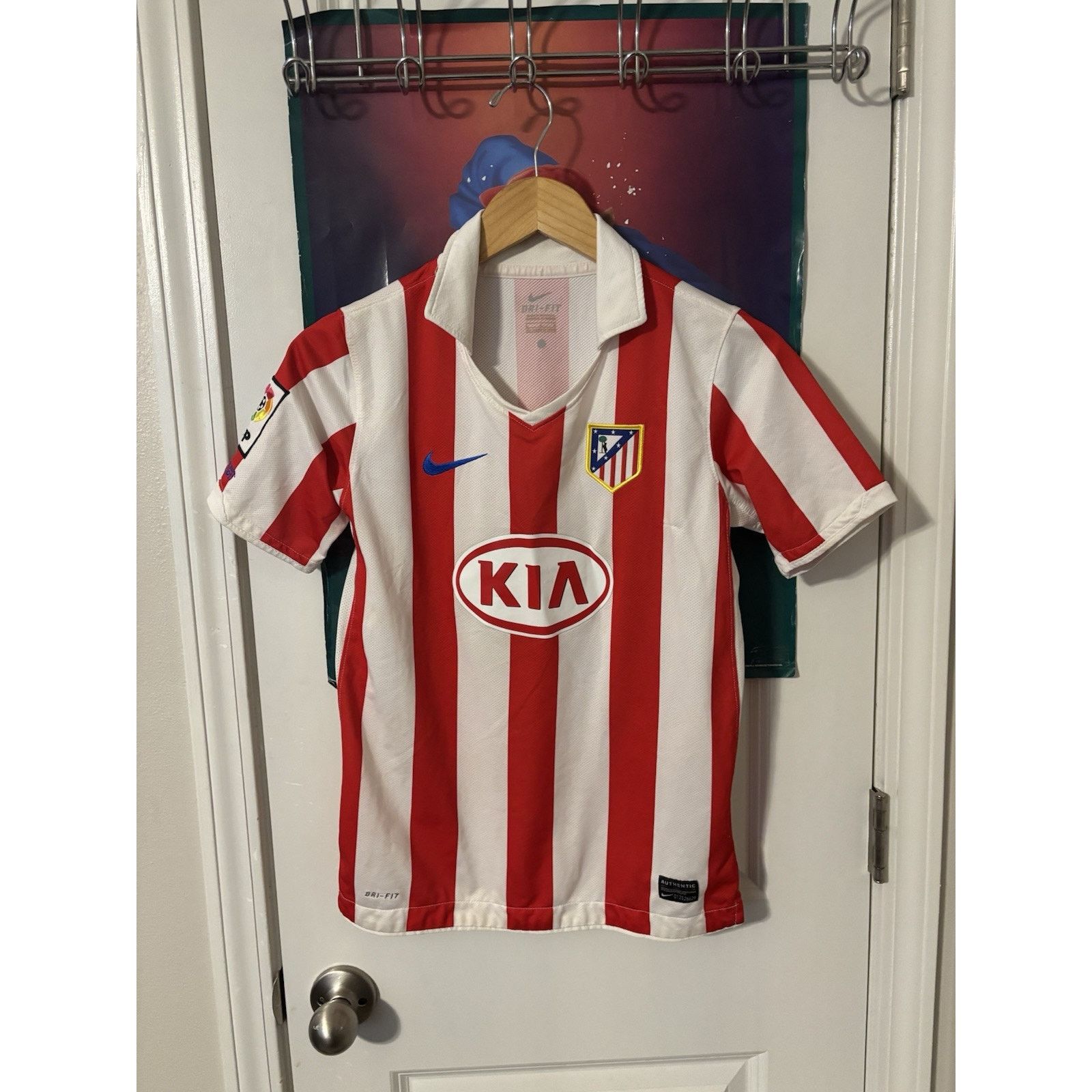 Nike OFFICIAL CLUB ATLETICO DE MADRID 2010-11 NIKE FOOTBALL L Size US L / EU 52-54 / 3 - 1 Thumbnail