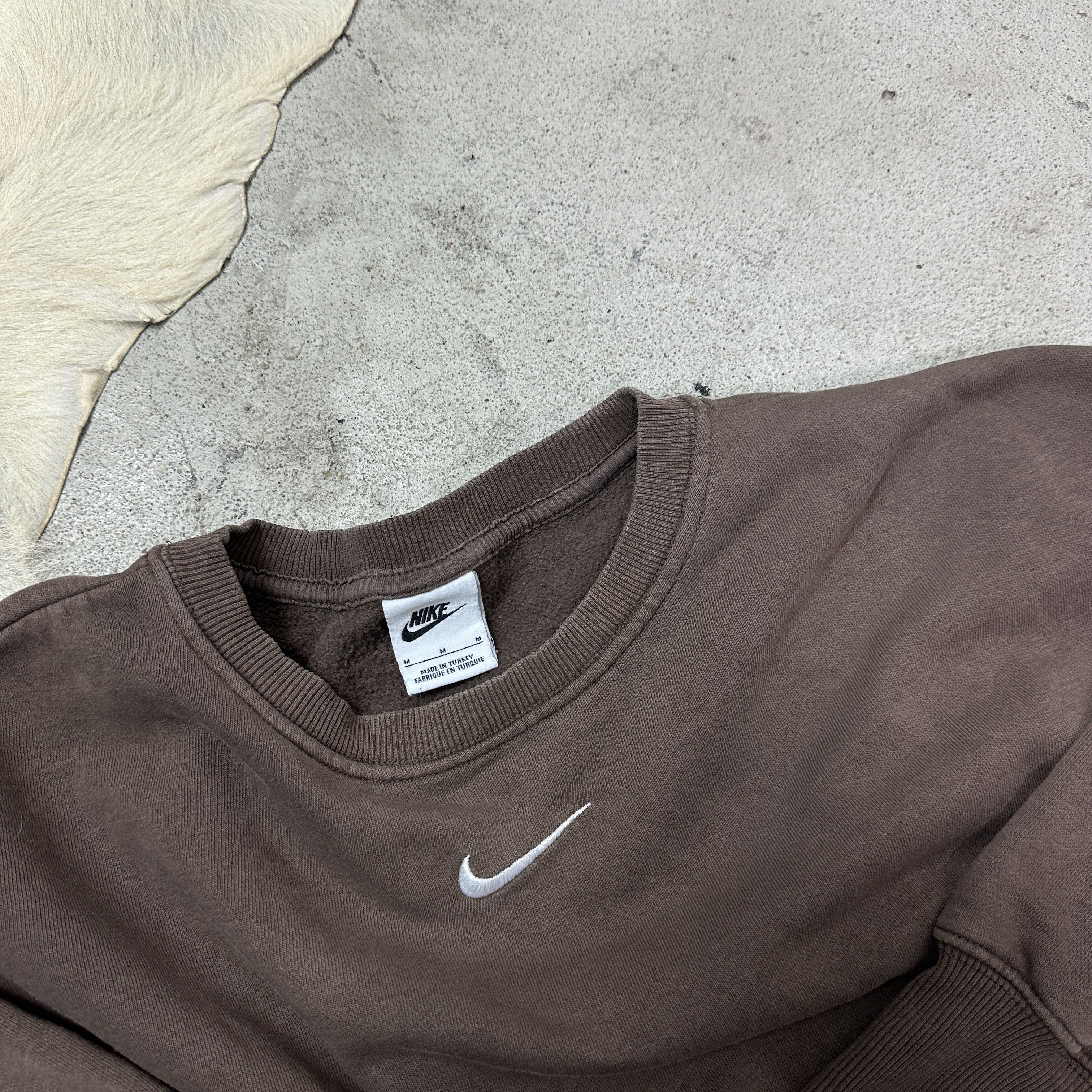 Nike Vintage Streetwear Sporty Oversize Nike Sweatshirt Y2K Size US M / EU 48-50 / 2 - 4 Thumbnail